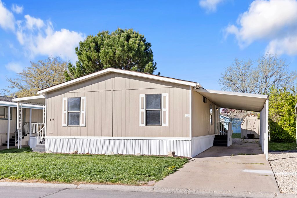 Photo of 4565 S MERIDIAN CIR #52, Taylorsville, UT 84123 (MLS # 2149646)