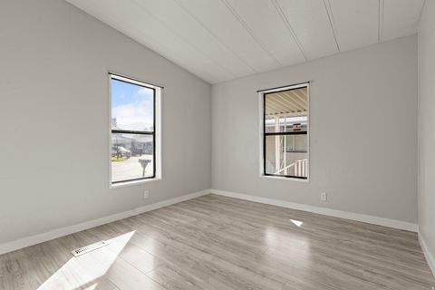 Tiny photo for 4556 S MERIDIAN CIR #52, Taylorsville, UT 84123 (MLS # 2149646)