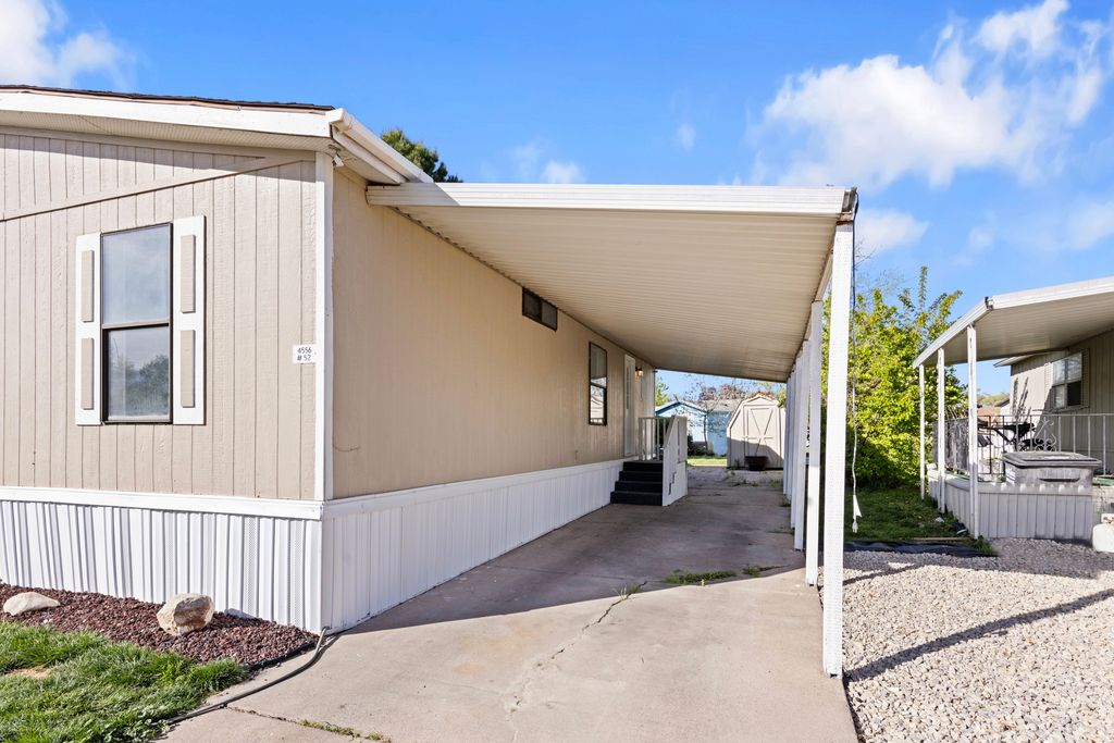 Photo of 4565 S MERIDIAN CIR #52, Taylorsville, UT 84123 (MLS # 2149646)