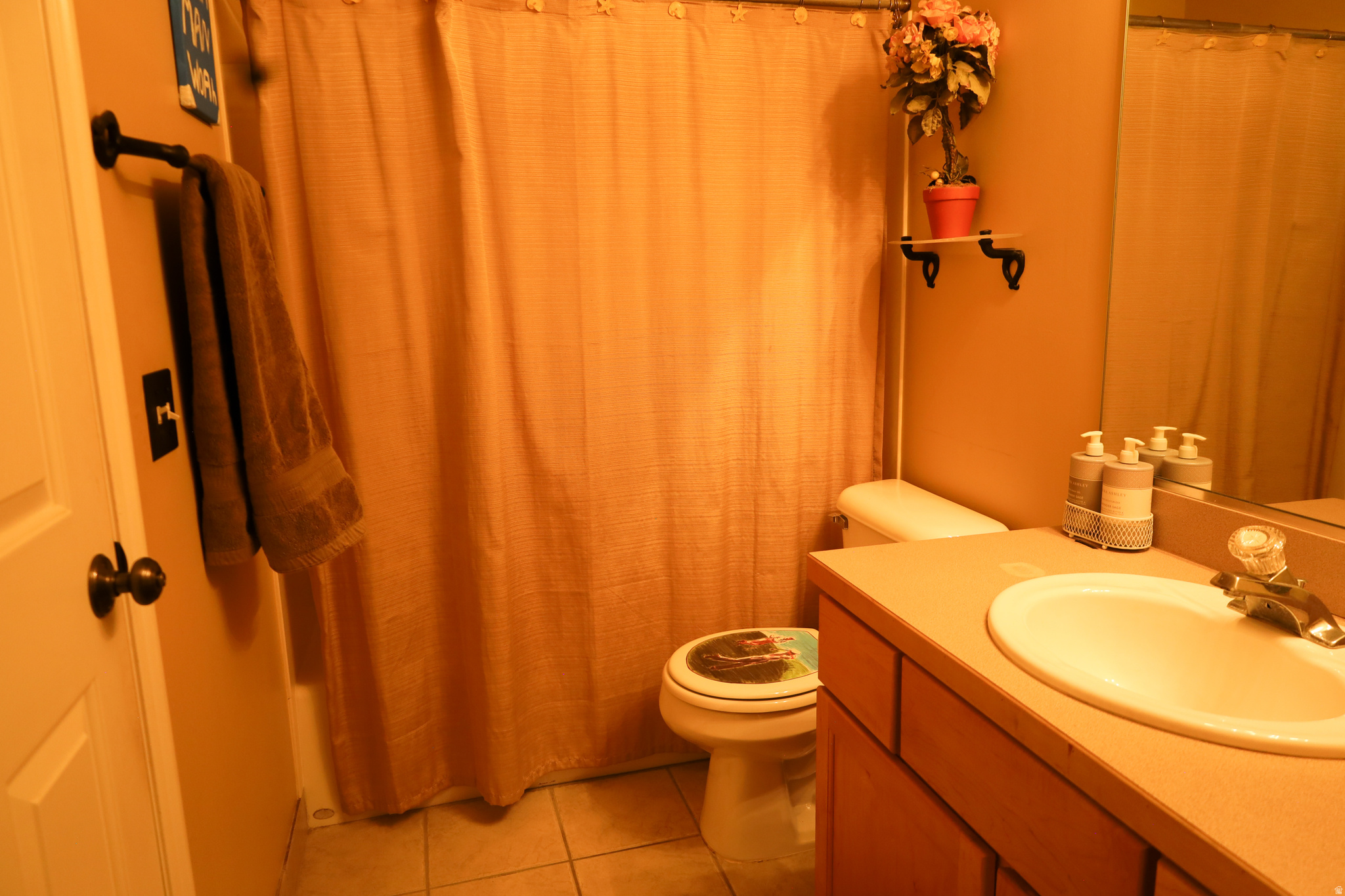 ASPENBROOK TOWNHOUSES - Residential