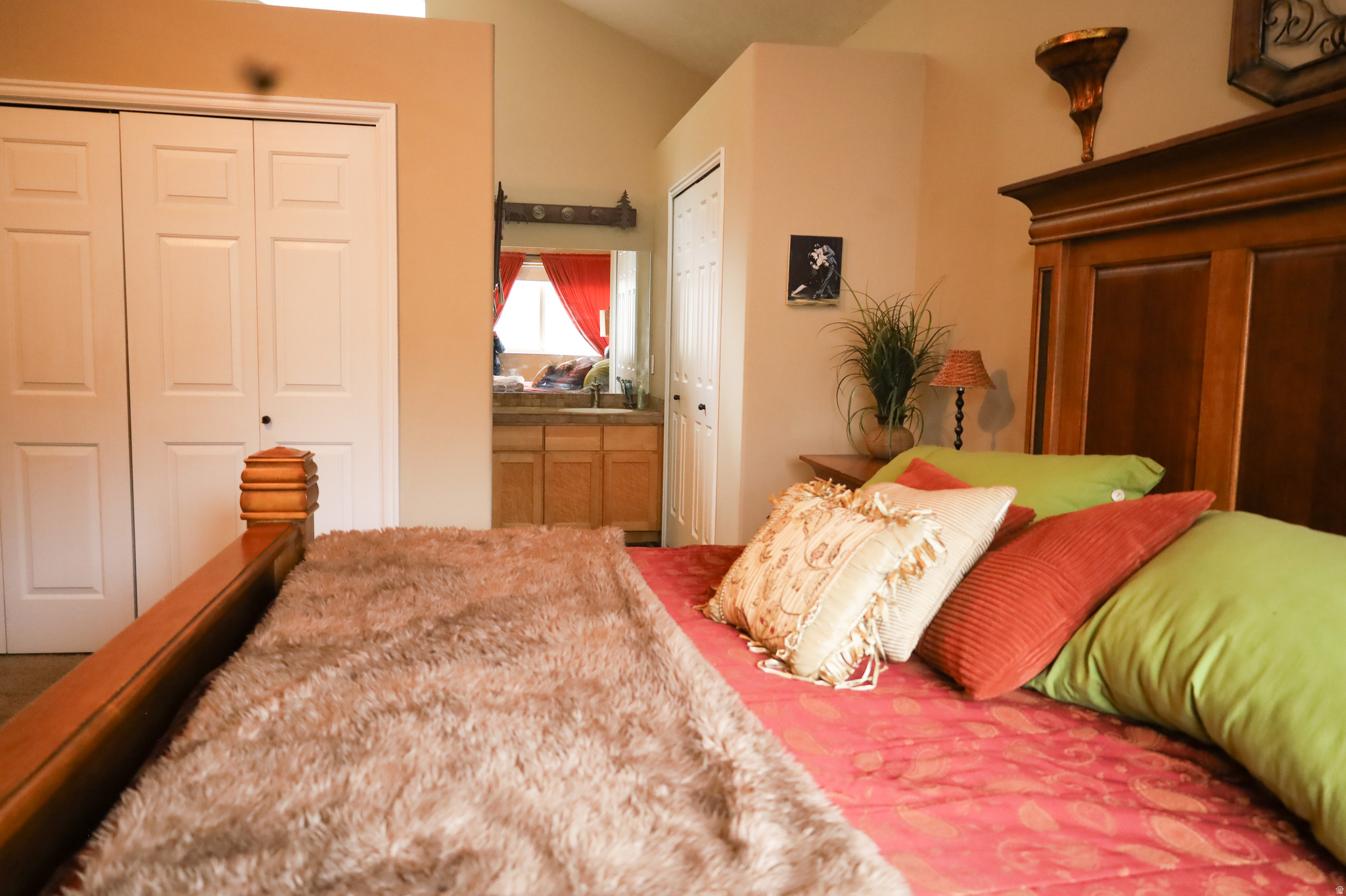 ASPENBROOK TOWNHOUSES - Residential