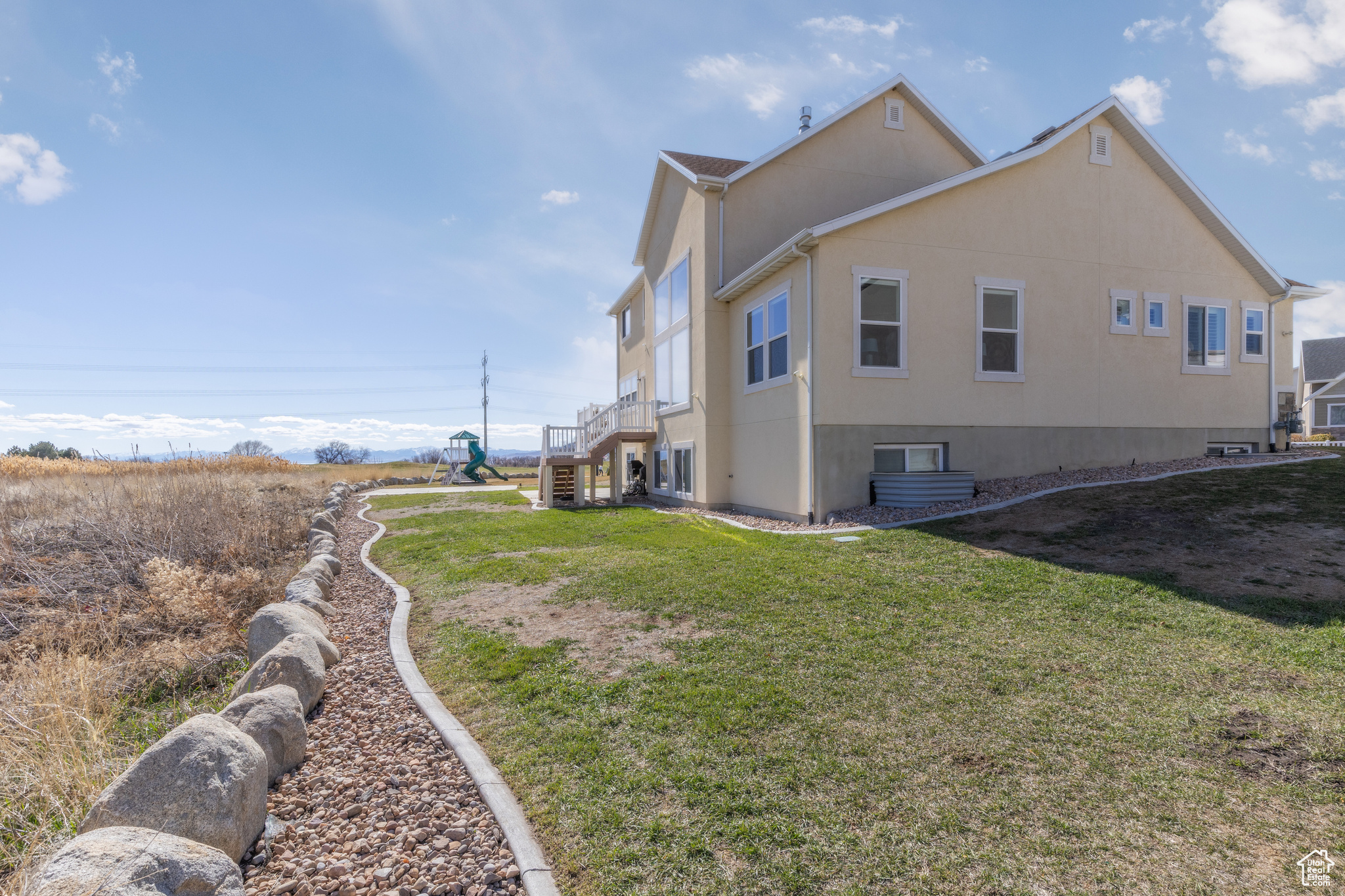 RIDGE - Residential