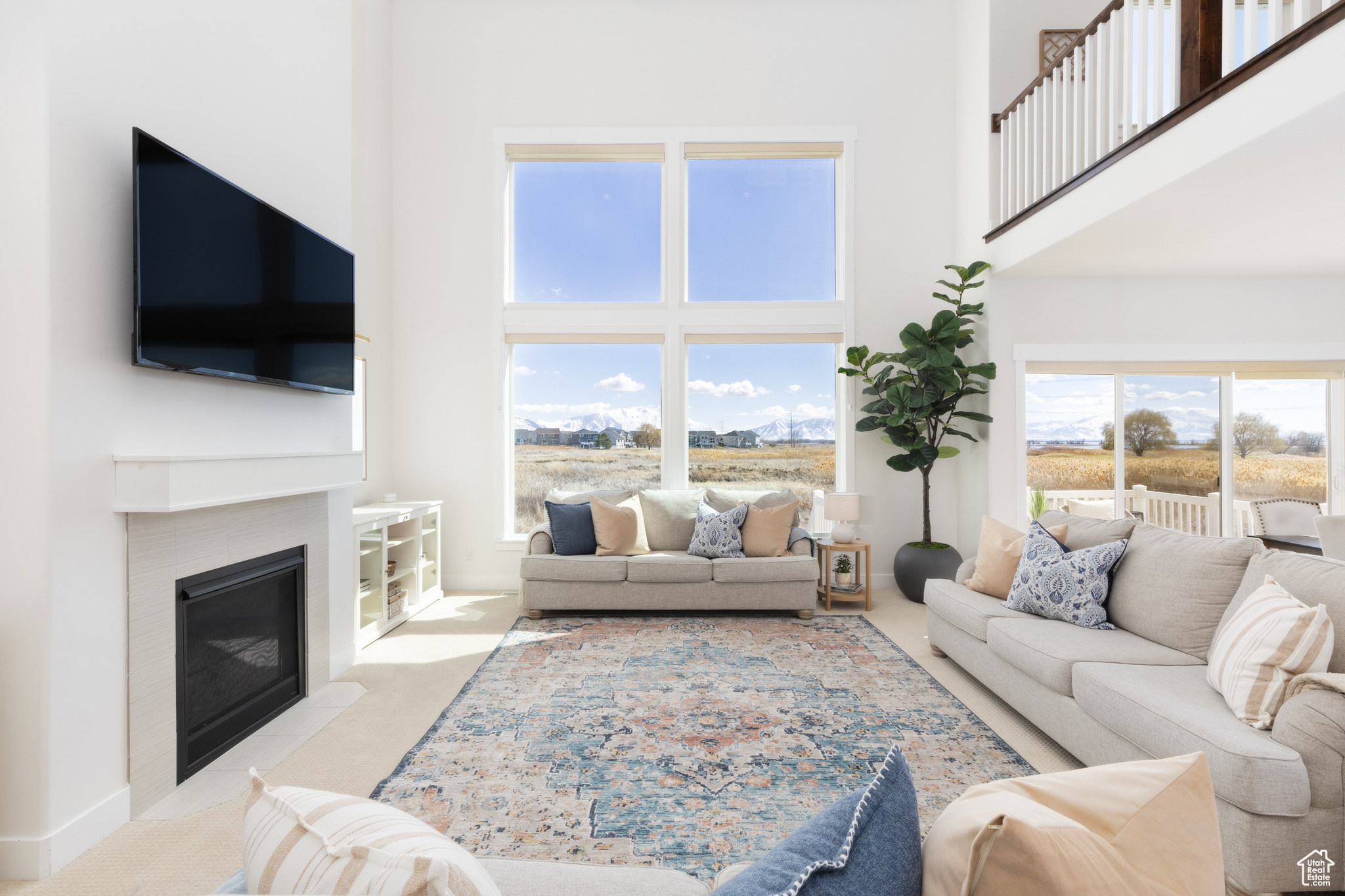 RIDGE - Residential