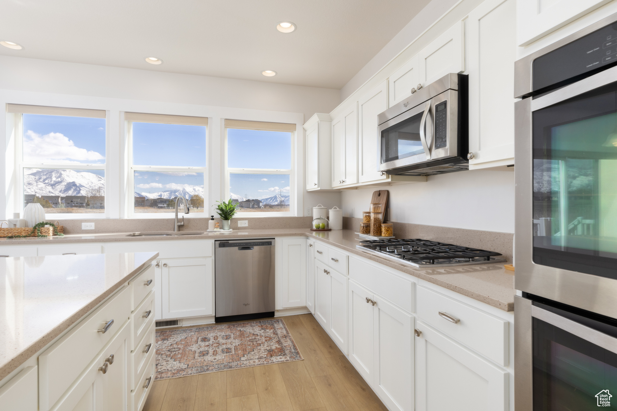 RIDGE - Residential