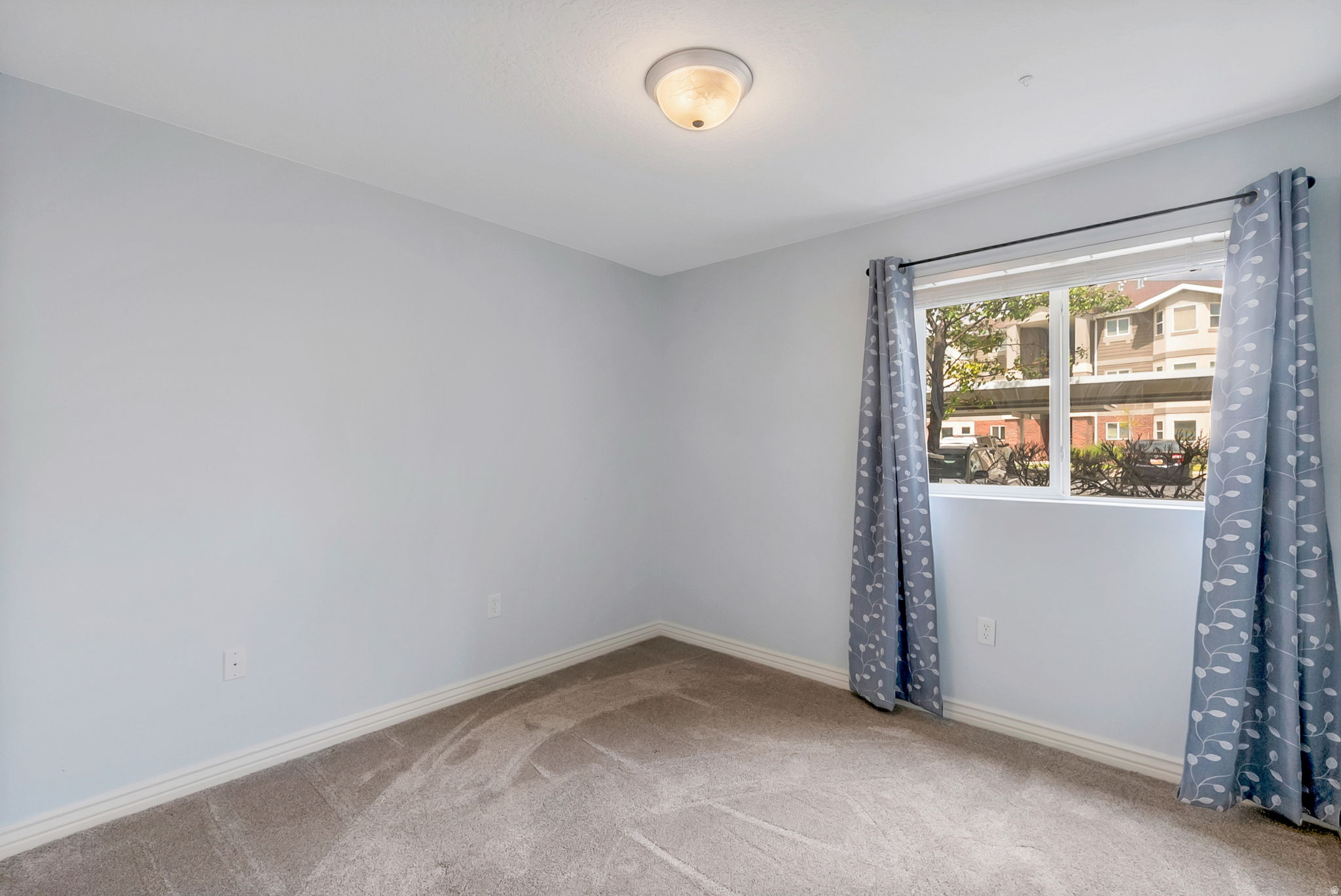 EAST TOWN VILLAGE PH 26 - Residential