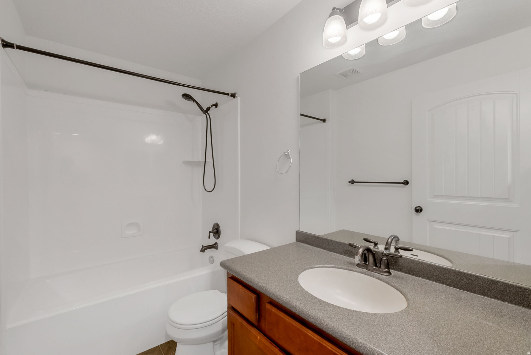 EAST TOWN VILLAGE PH 26 - Residential
