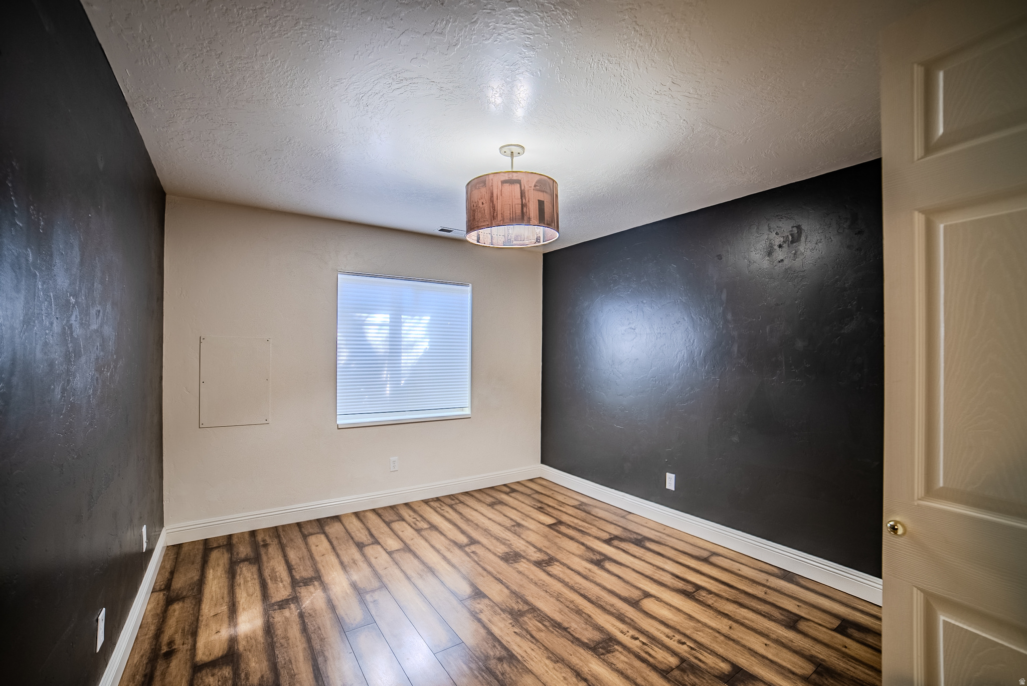 WHITE FARM VILLAGE - Residential