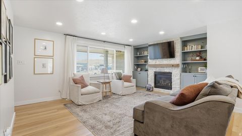 Tiny photo for 260 E 300 N, Morgan, UT 84050 (MLS # 2158754)