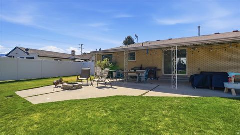 Tiny photo for 260 E 300 N, Morgan, UT 84050 (MLS # 2158754)