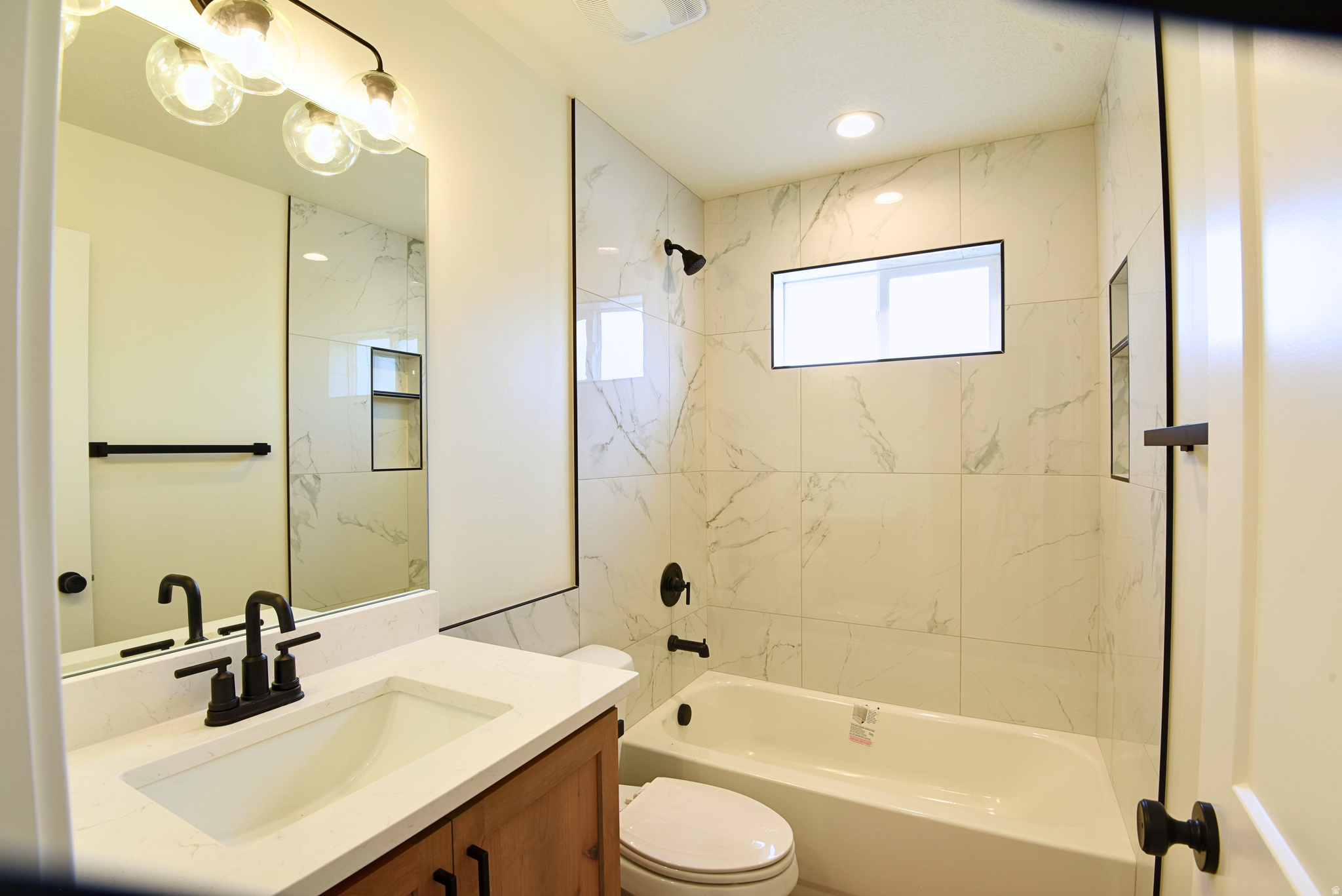 SAVAGE BLUFFS SUBDIVISION - Residential