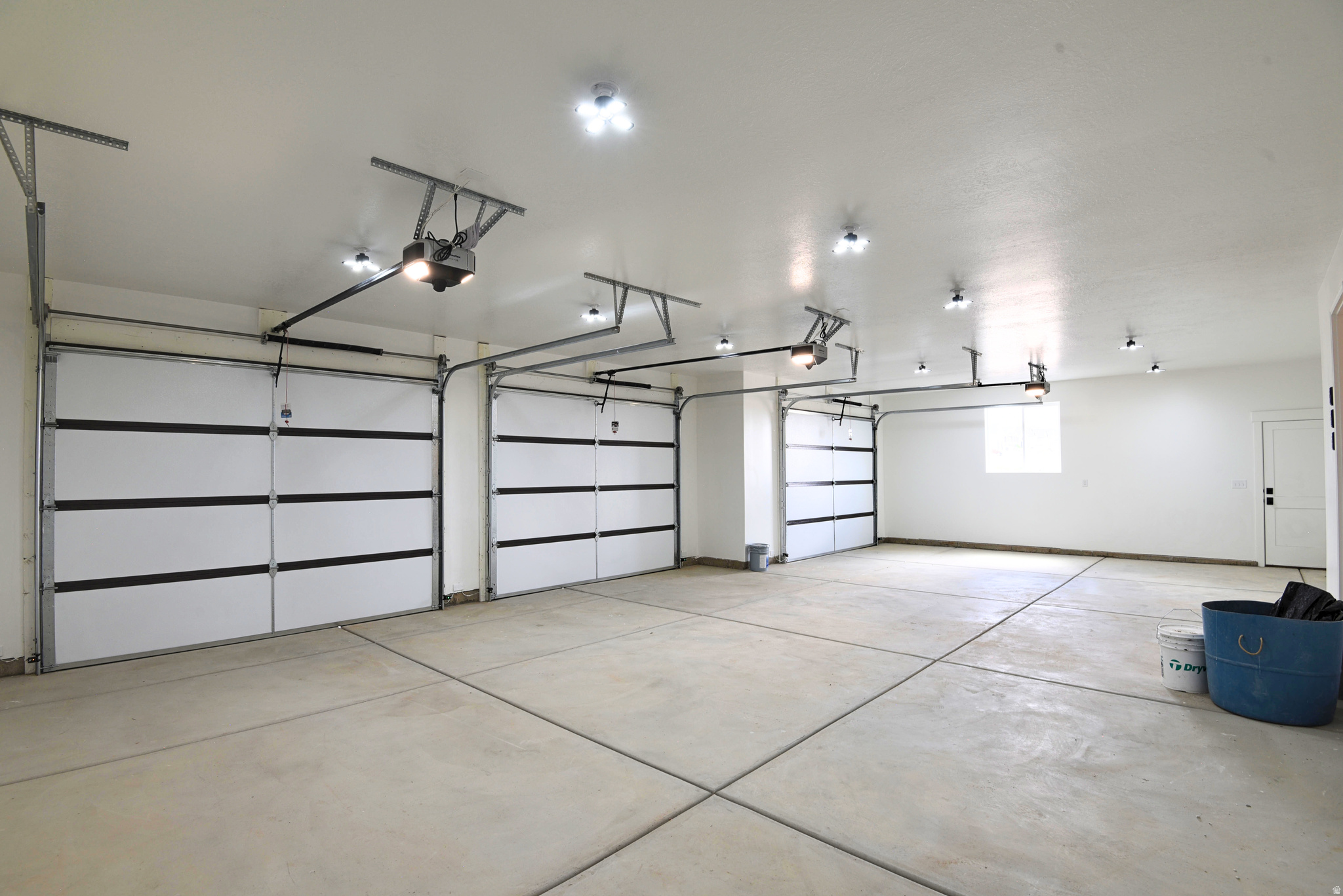 SAVAGE BLUFFS SUBDIVISION - Residential