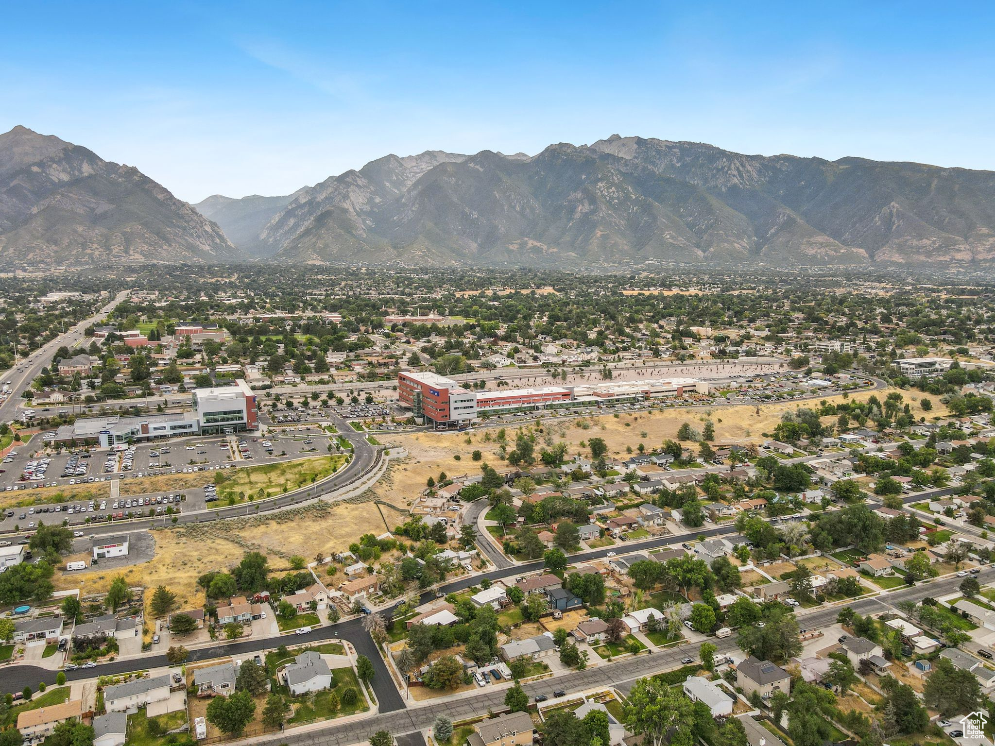 PARK - Commercial Sale