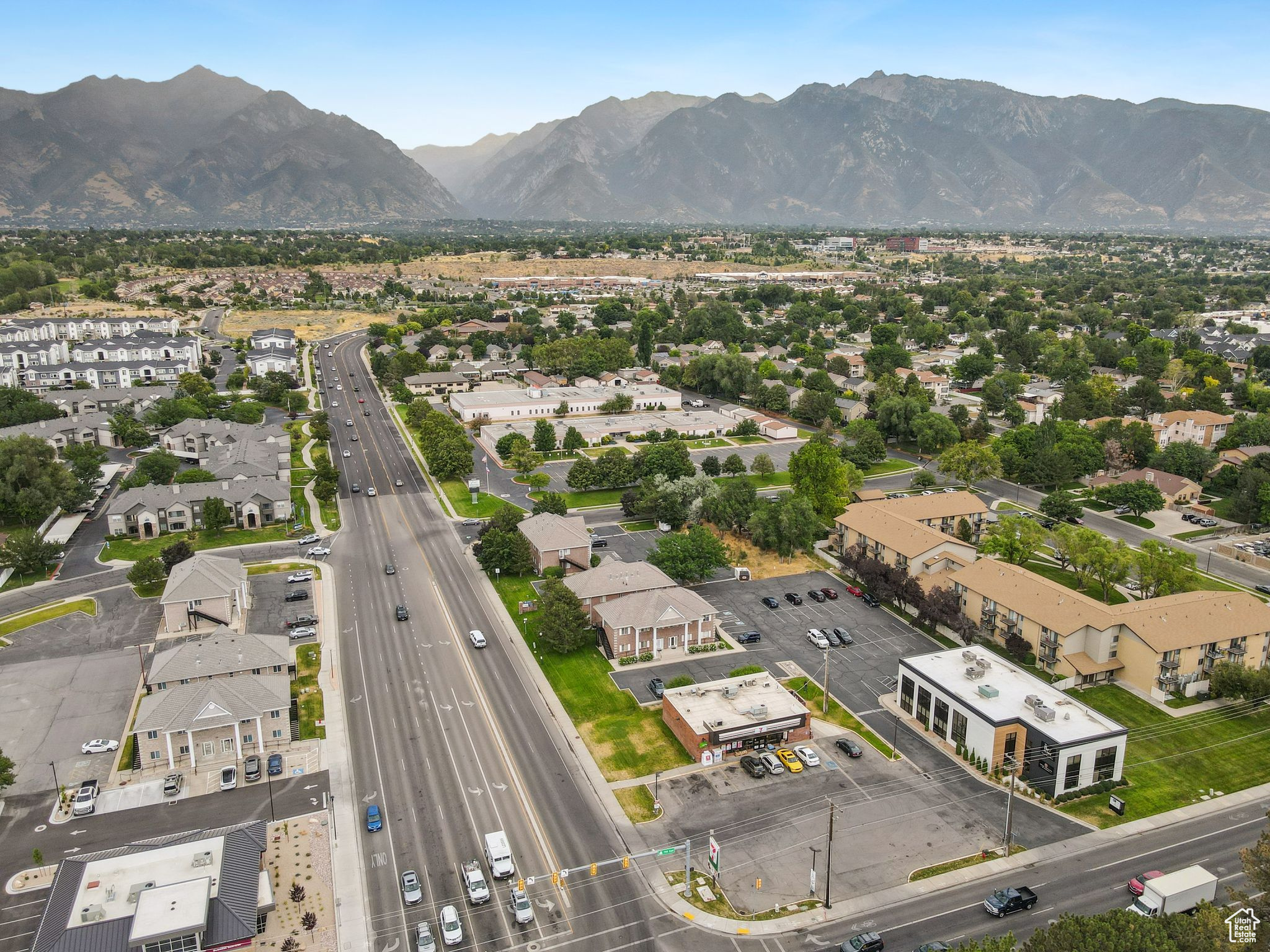 PARK - Commercial Sale