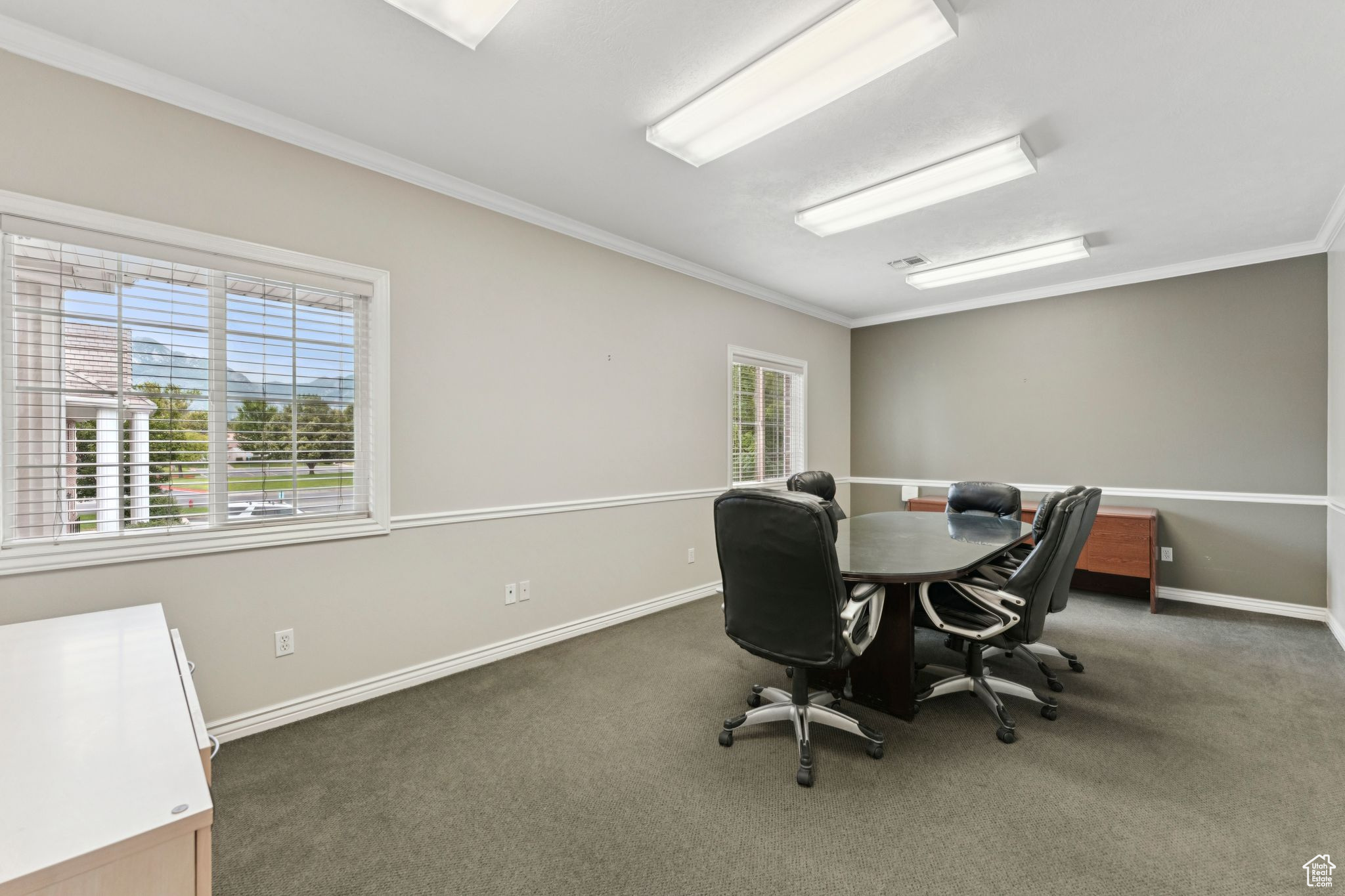 PARK - Commercial Sale