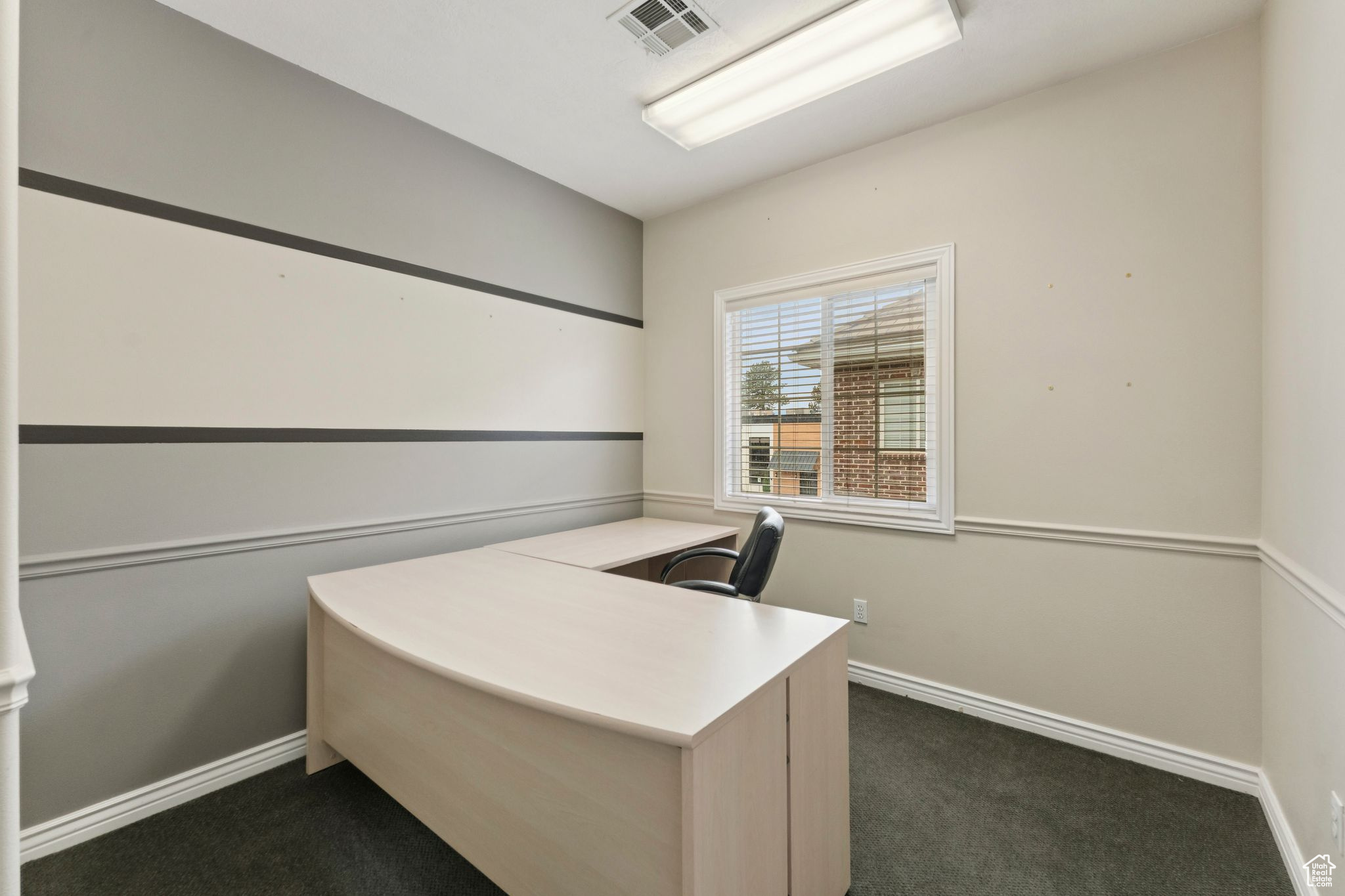 PARK - Commercial Sale