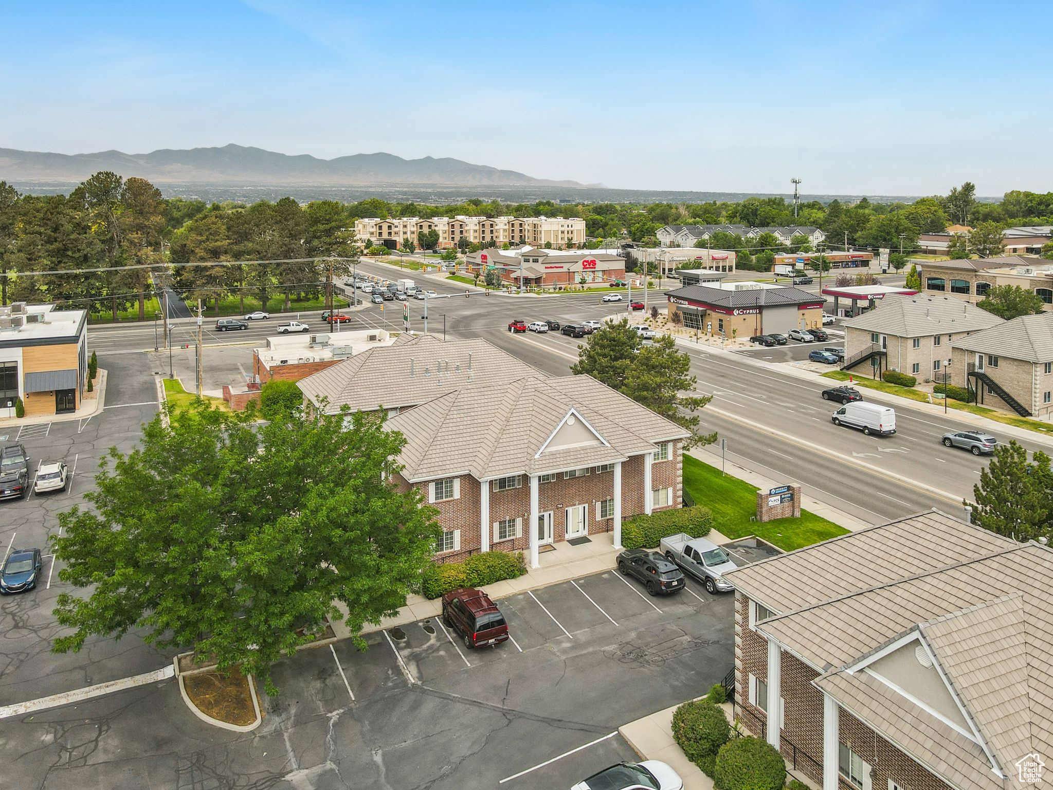 PARK - Commercial Sale