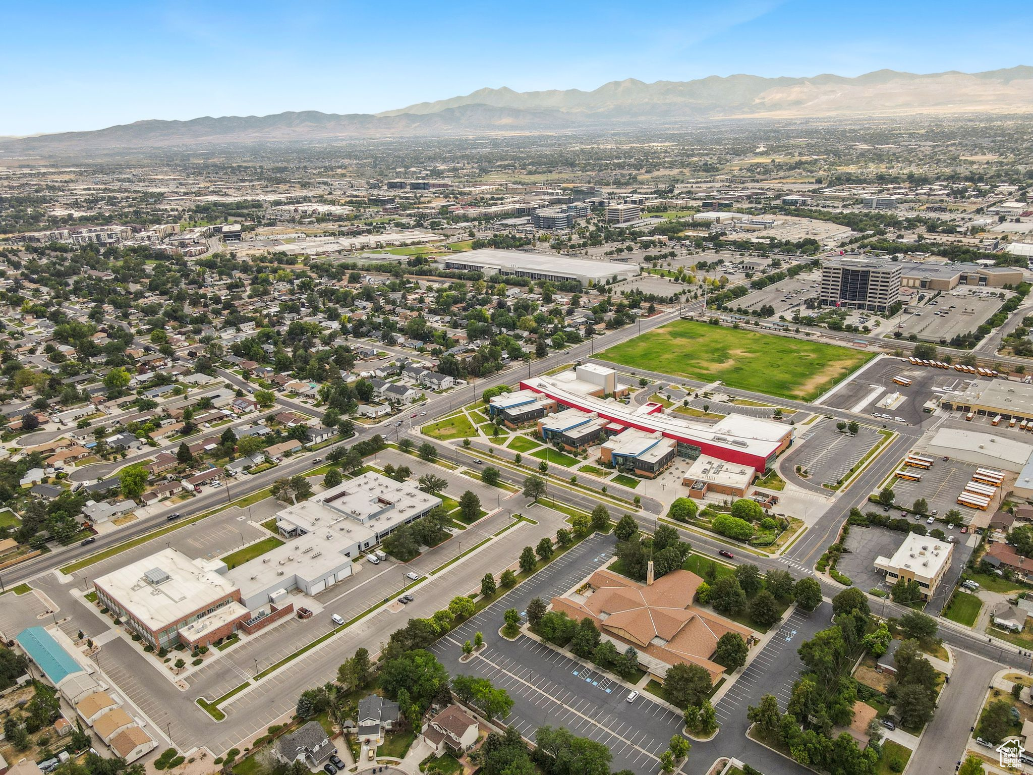 PARK - Commercial Sale