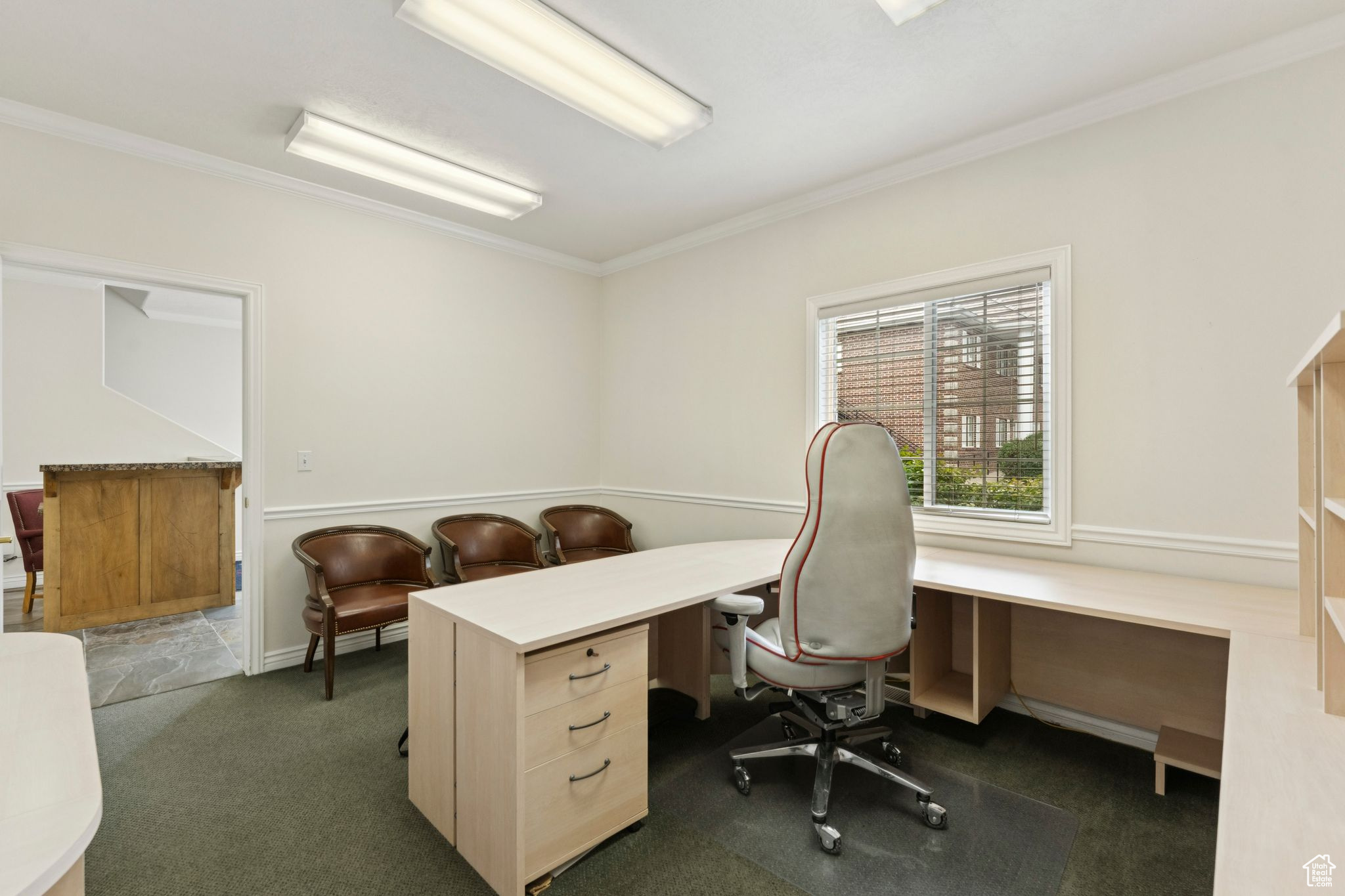 PARK - Commercial Sale