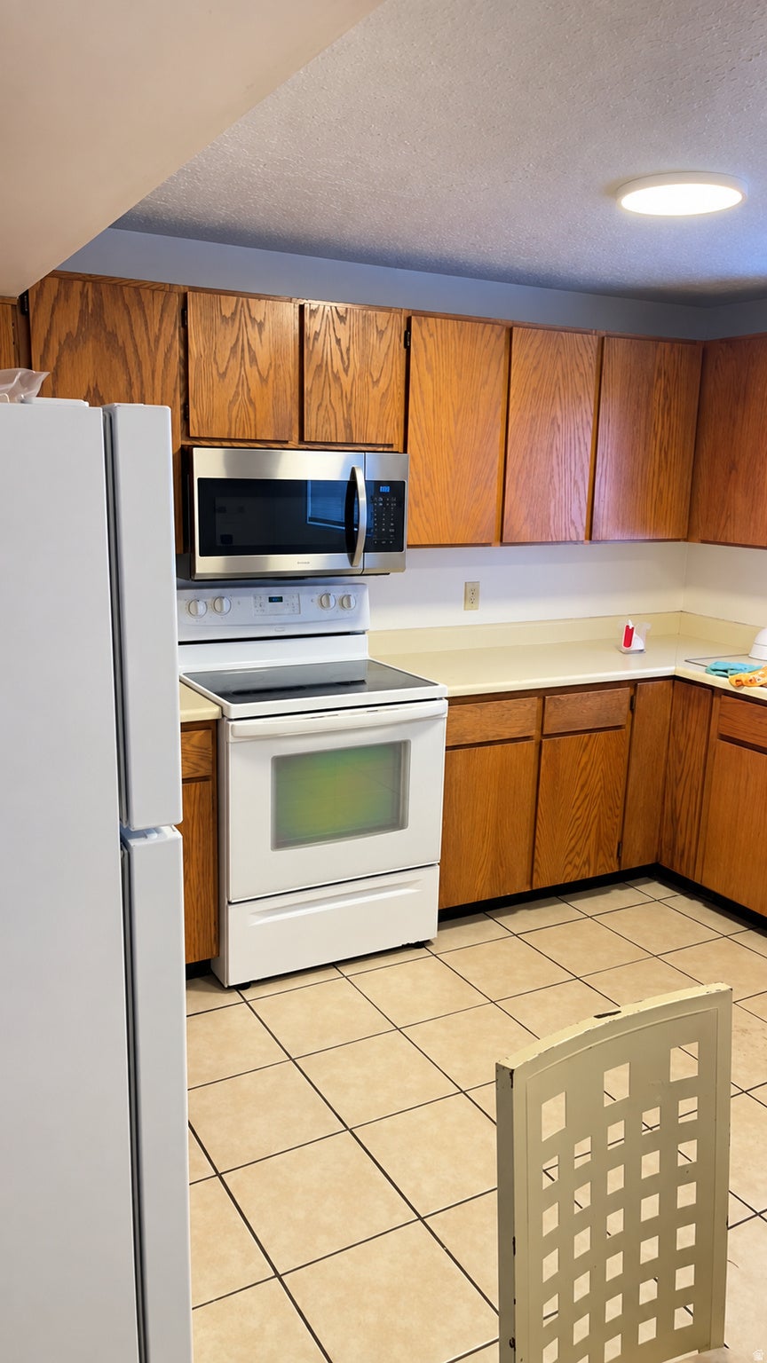 Photo of 410 N 200 W, Logan, UT 84321 (MLS # 2185261)