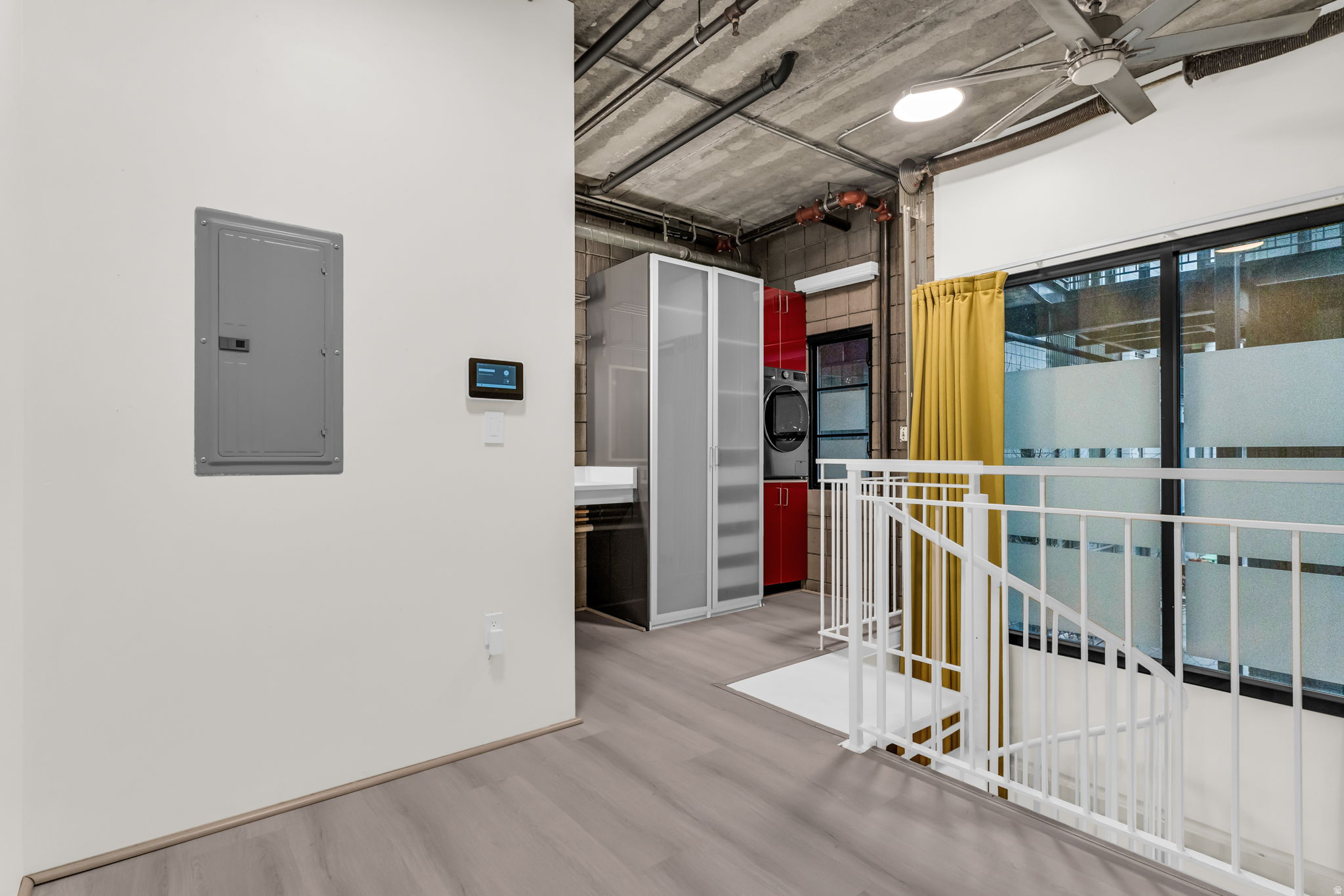 BROADWAY PARK LOFTS - Residential