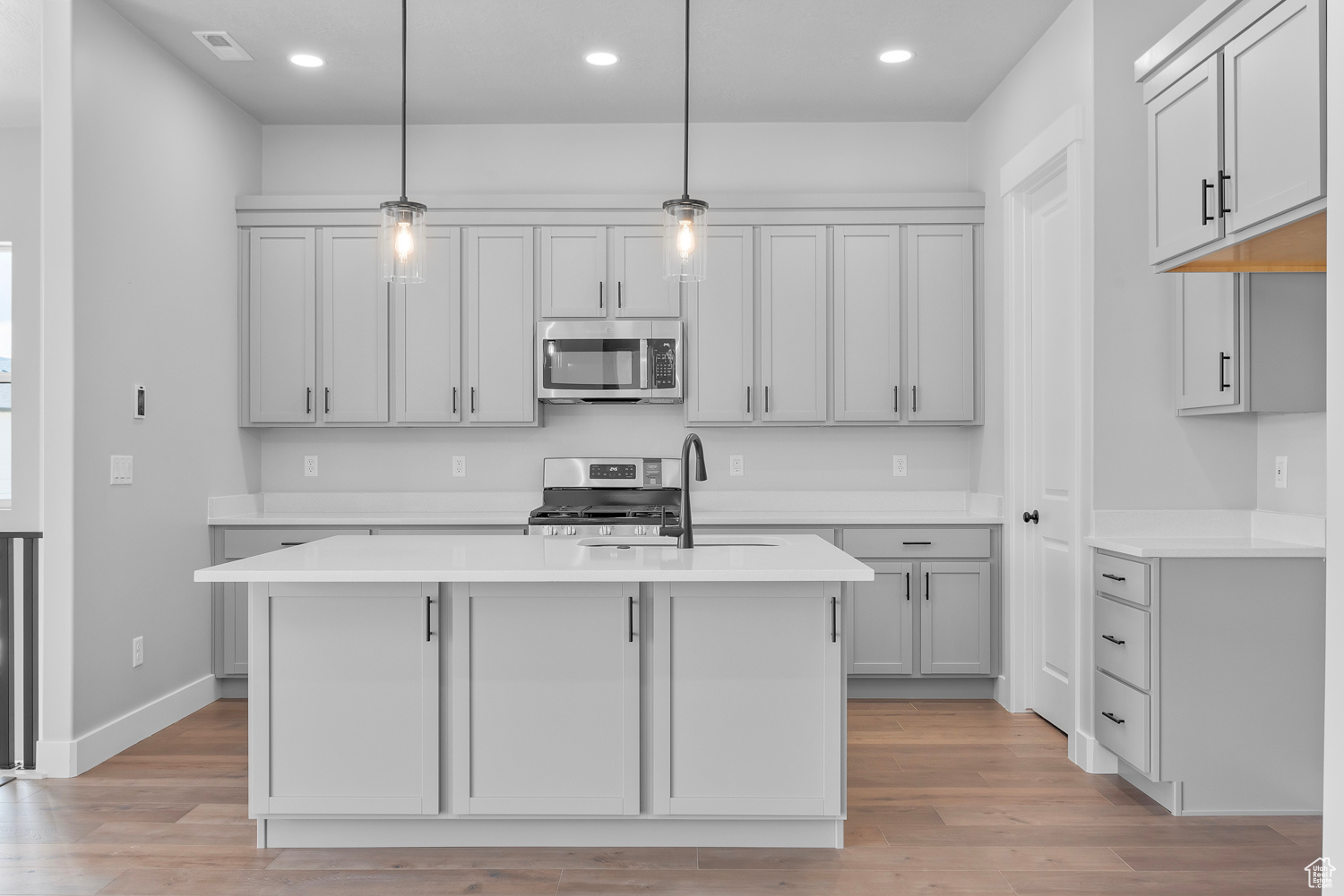 2798 N Tower Mill Way, Lehi, Utah image 7
