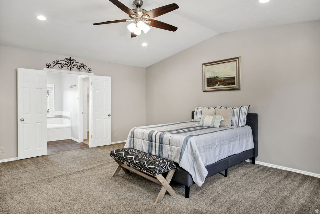 ROLLING HILLS ESTATE - Residential