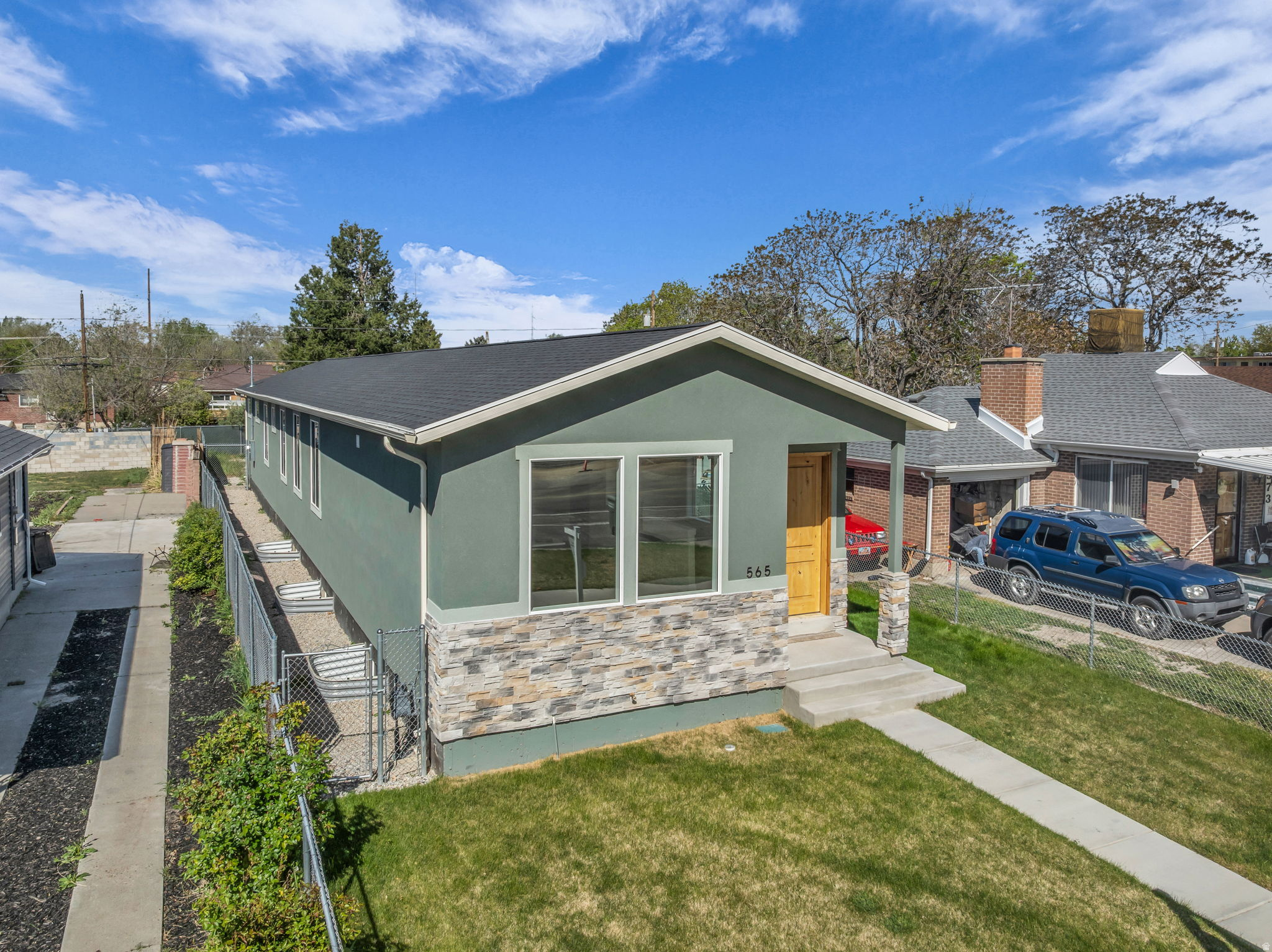 OAKLEY - Residential