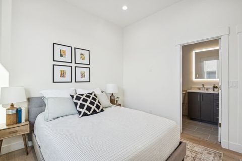 Tiny photo for 565 N 1200 W, Salt Lake City, UT 84116 (MLS # 2151415)