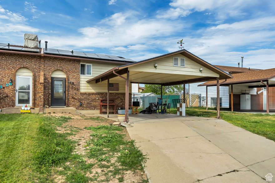Great opportunity to have a place of. your own or an investment!  The floor plan is wonderful as it is designed to give ample space to the living areas and bedrooms!  Newer flooring and updated kitchen are fabulous amenties in this home.  The location can't be beat!  You are tucked away in a quiet neighborhood, yet close to all amenties you could want or need.