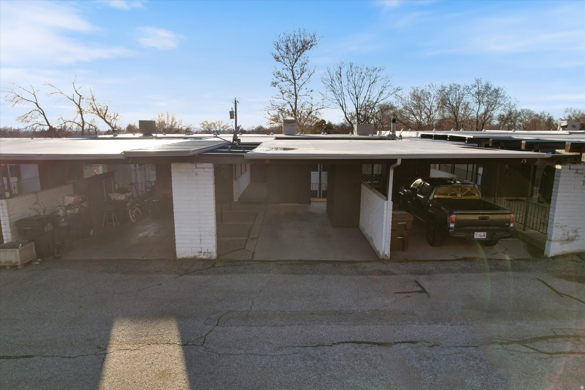 EDGEMONT - Residential