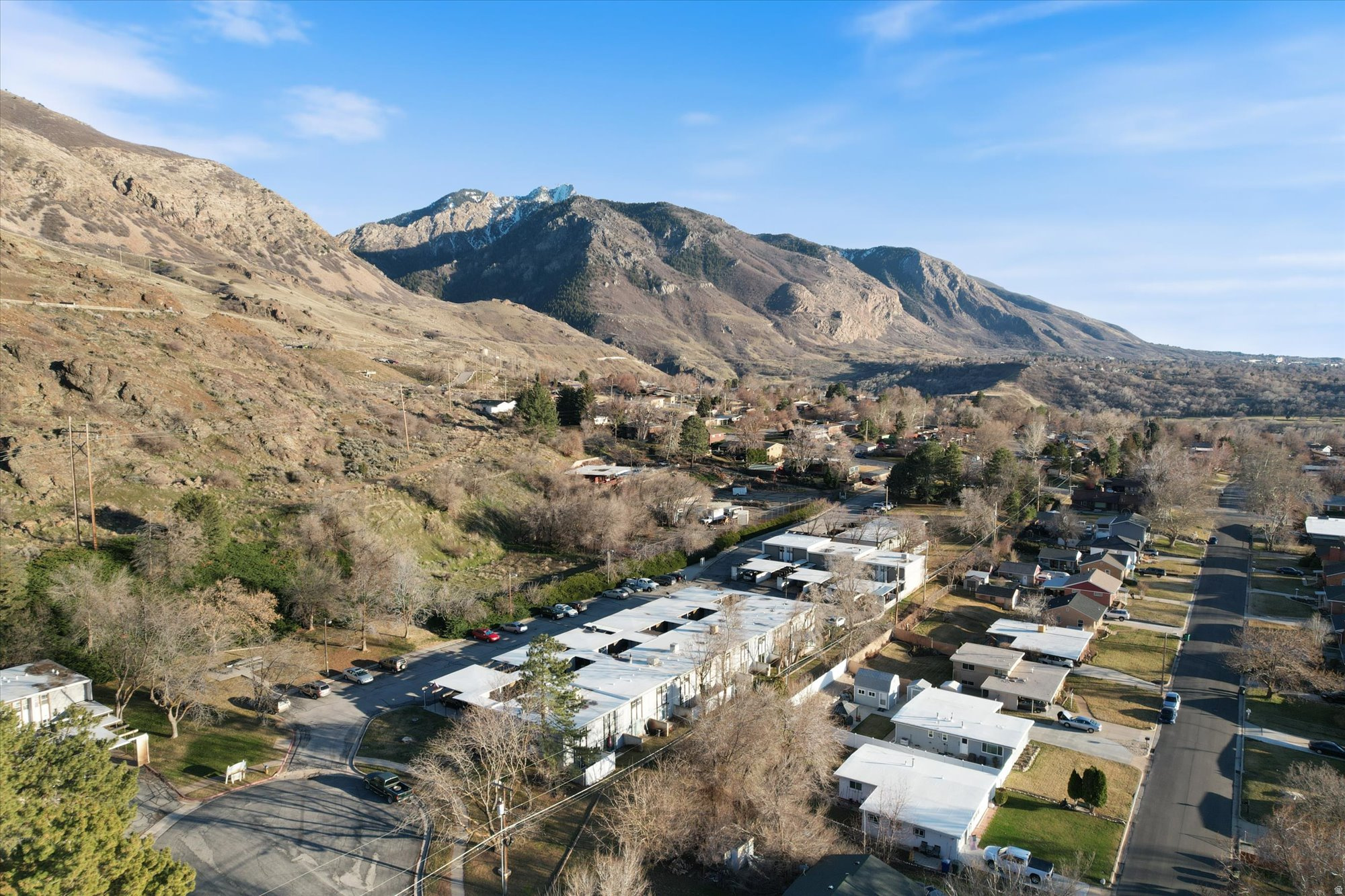 EDGEMONT - Residential