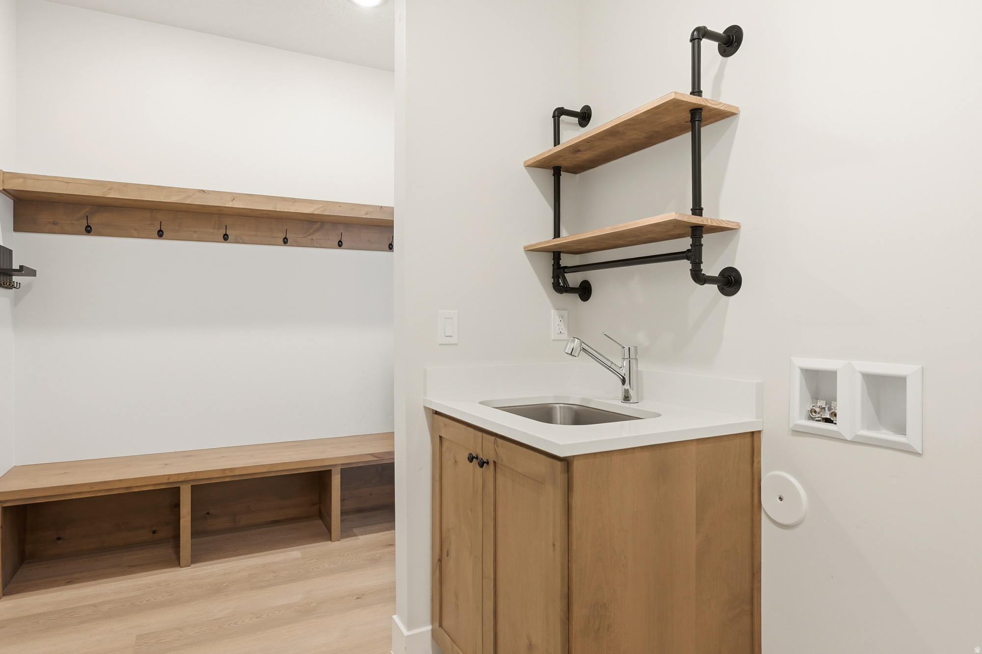 IRON WEST - Residential