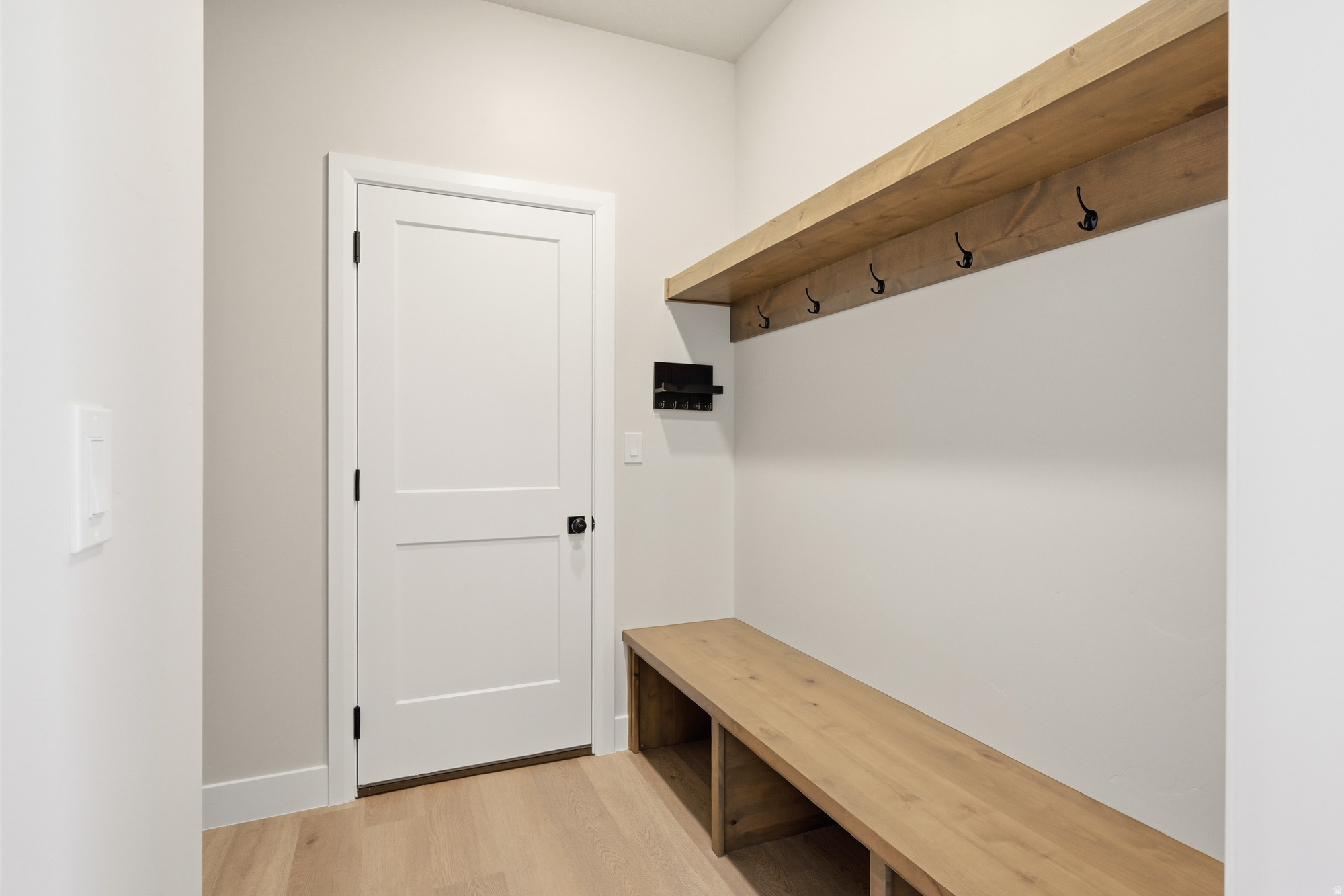 IRON WEST - Residential