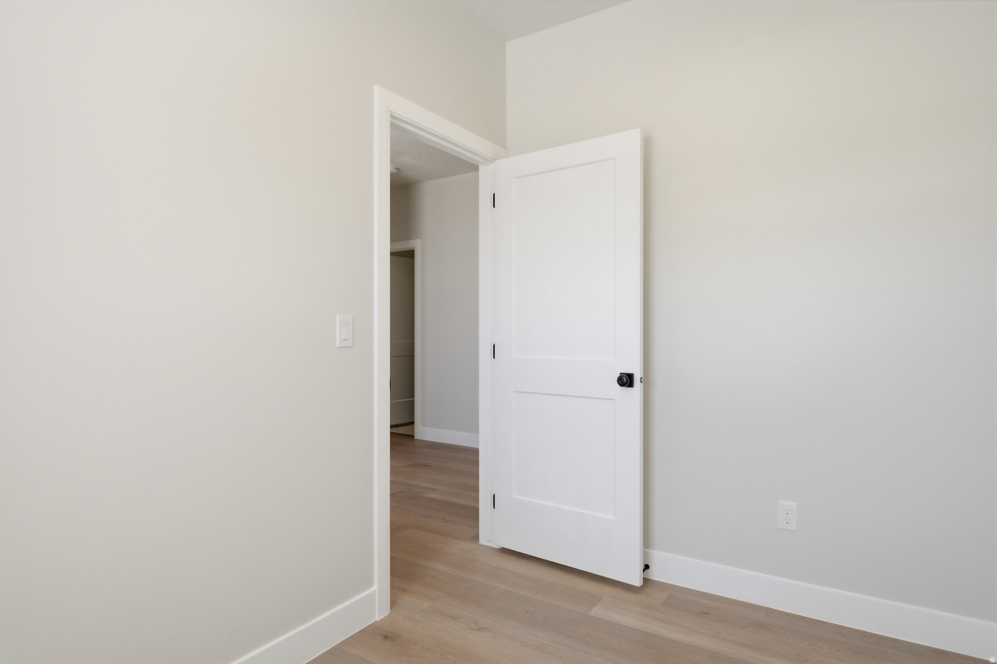 IRON WEST - Residential