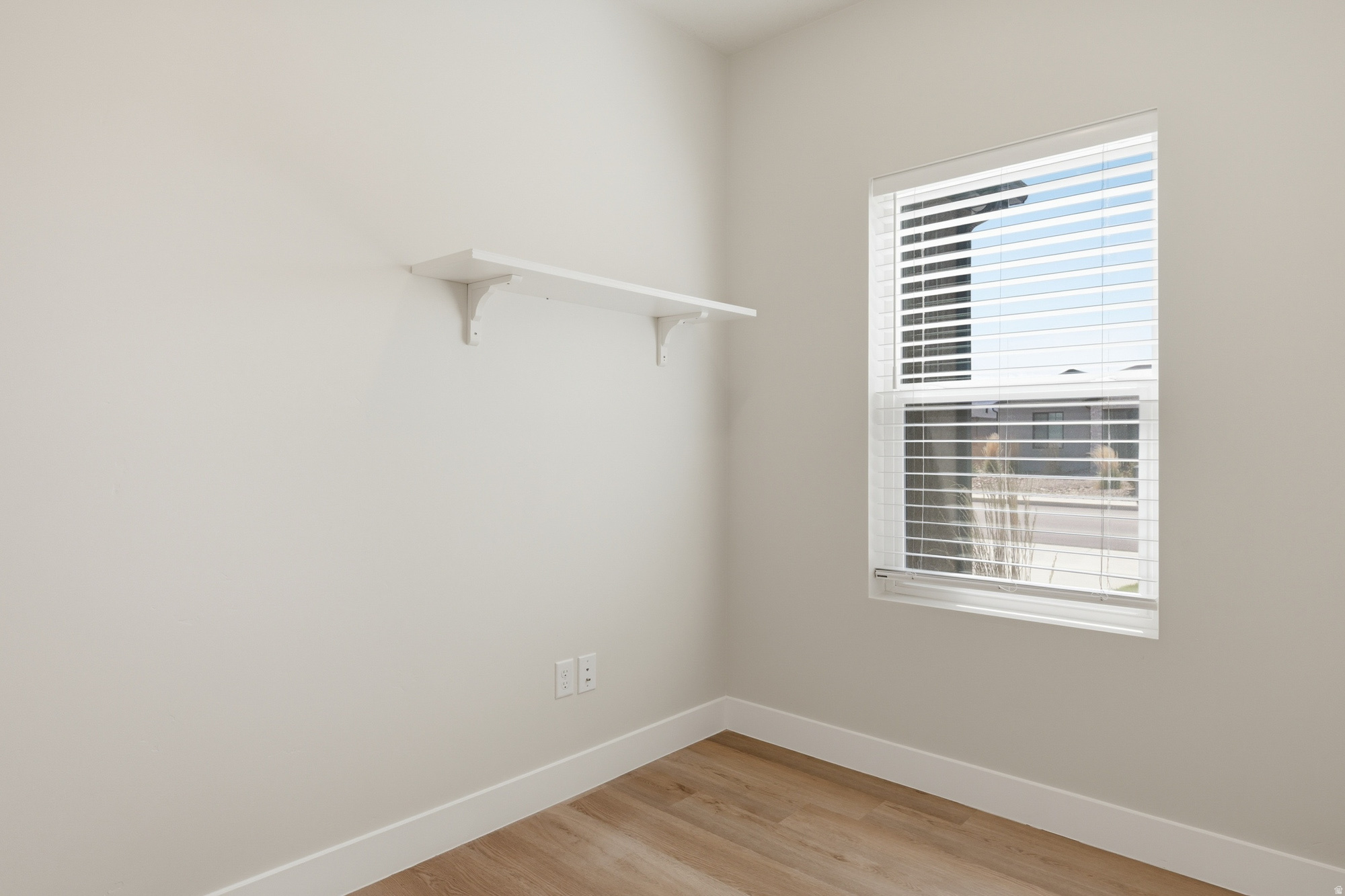 IRON WEST - Residential