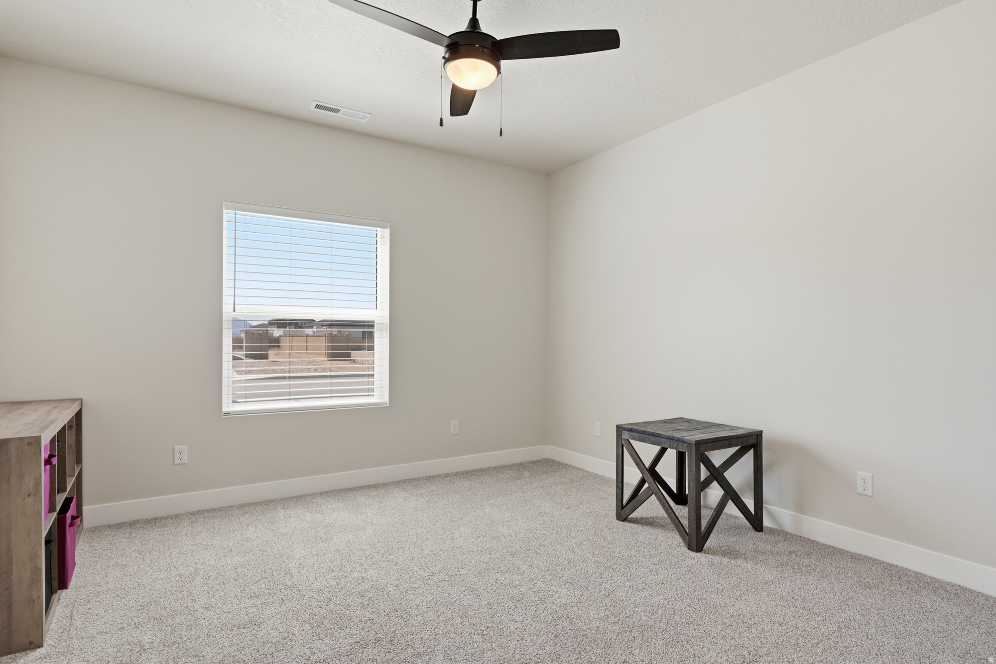 IRON WEST - Residential