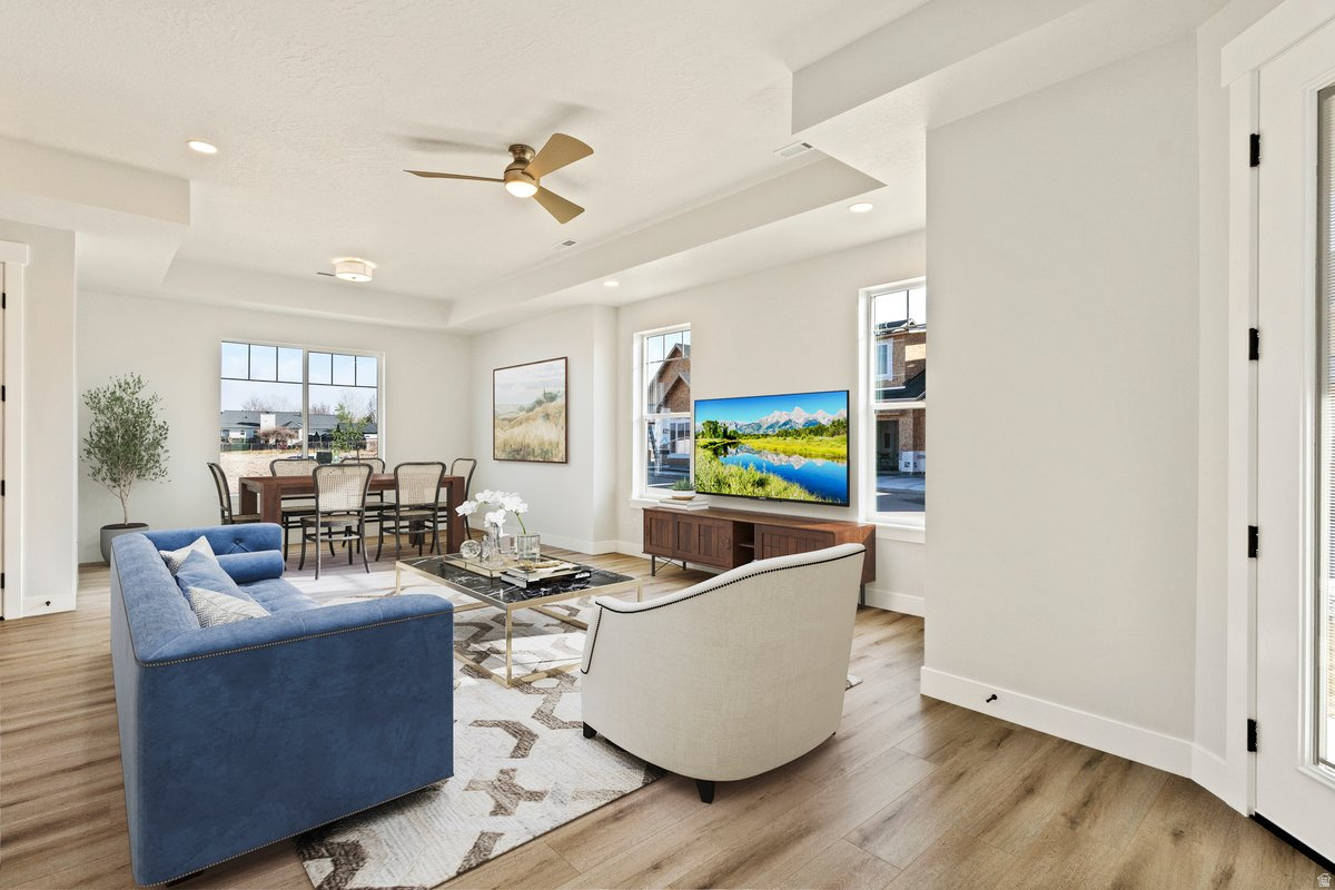 THE COTTAGES AT PEARCE FARM - Residential