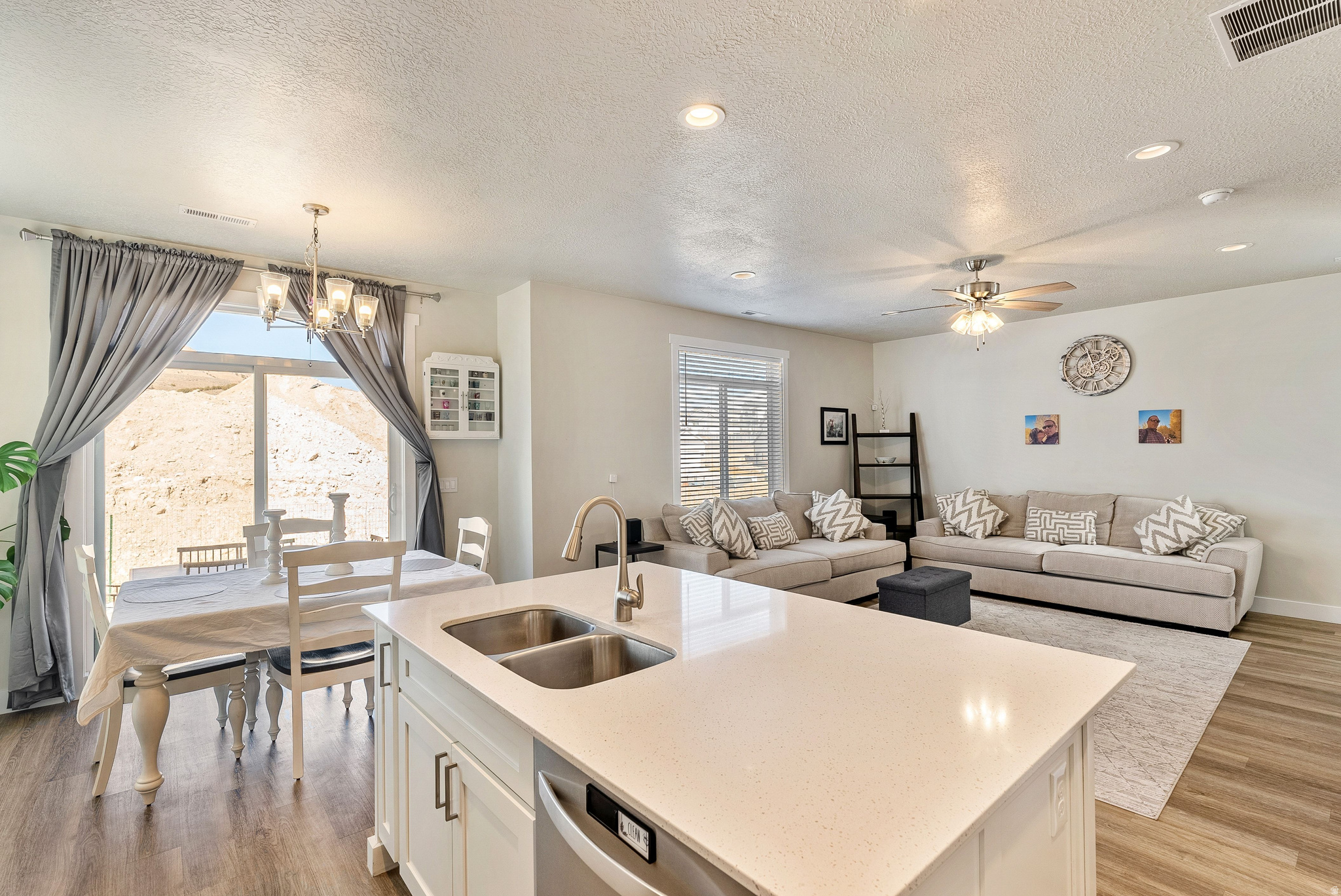 SPRING RUN SUBDIVISI - Residential