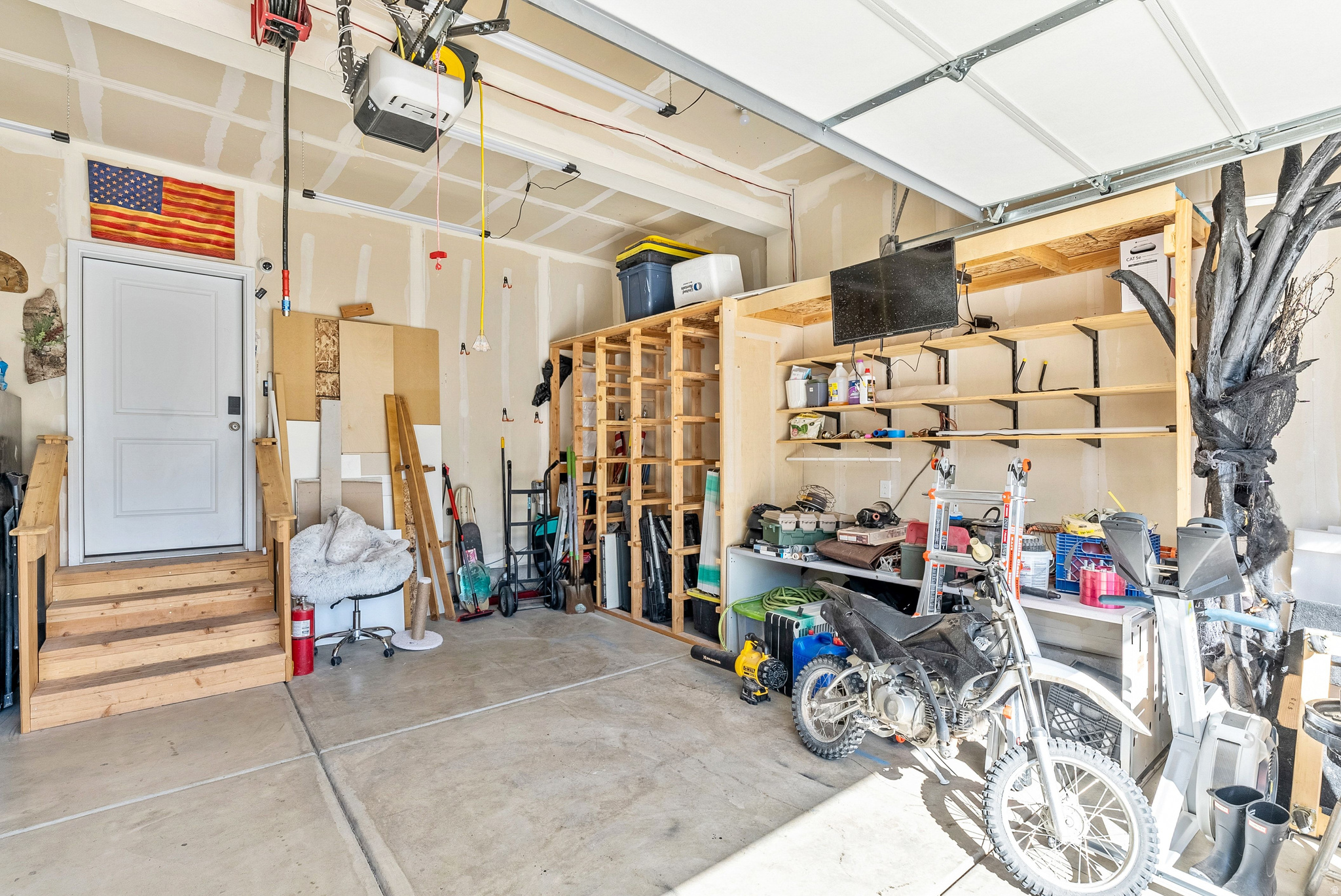 SPRING RUN SUBDIVISI - Residential