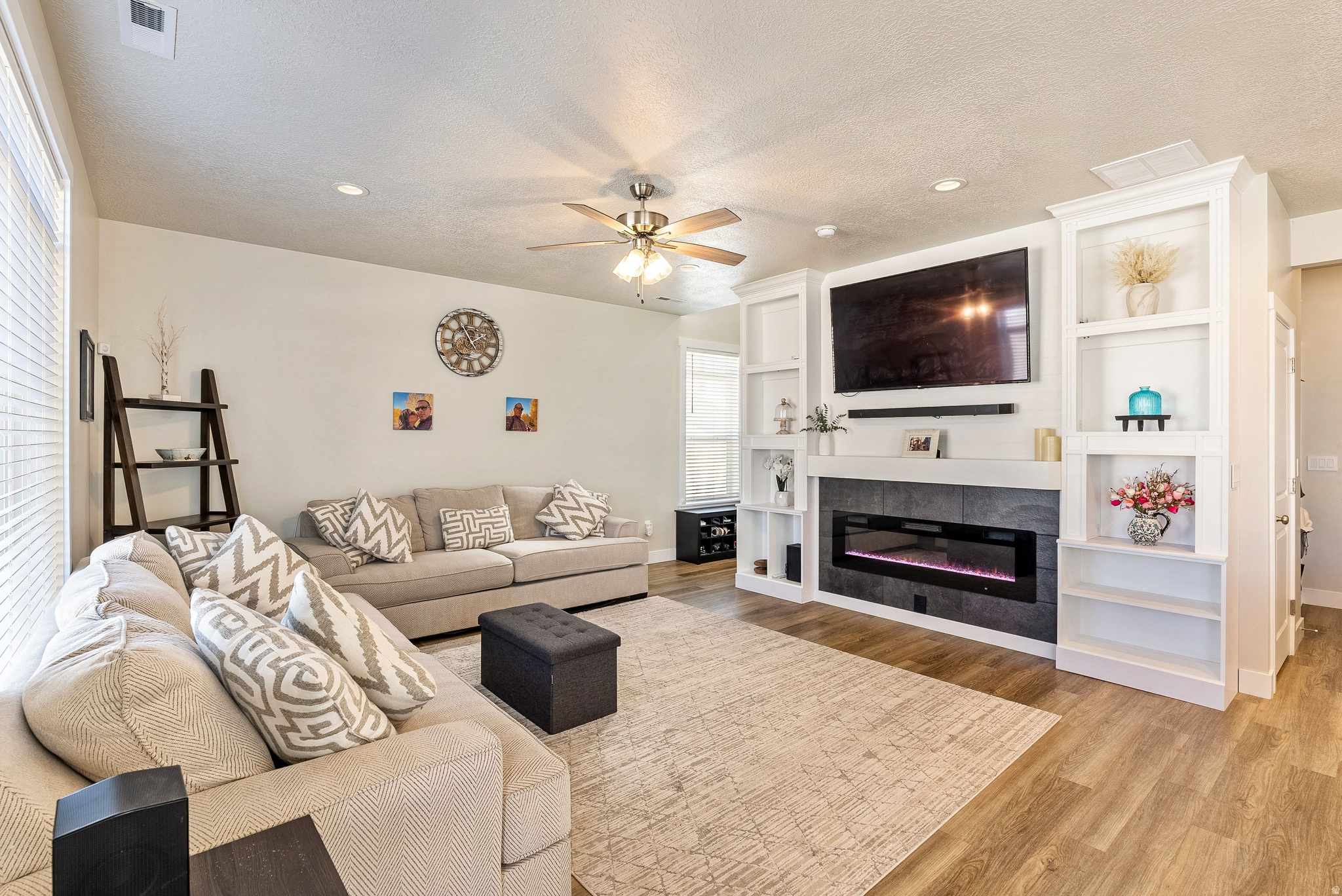 SPRING RUN SUBDIVISI - Residential