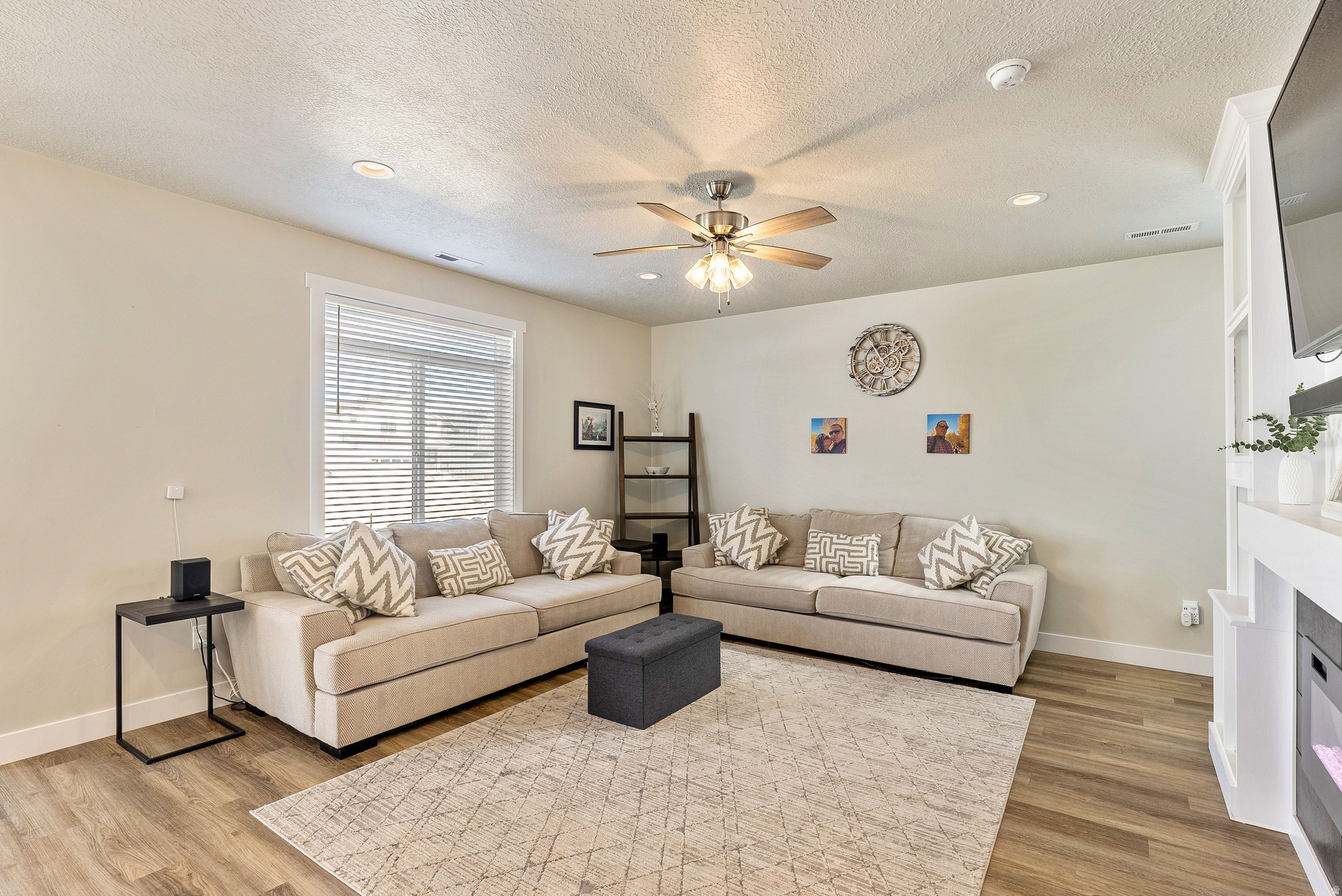 SPRING RUN SUBDIVISI - Residential