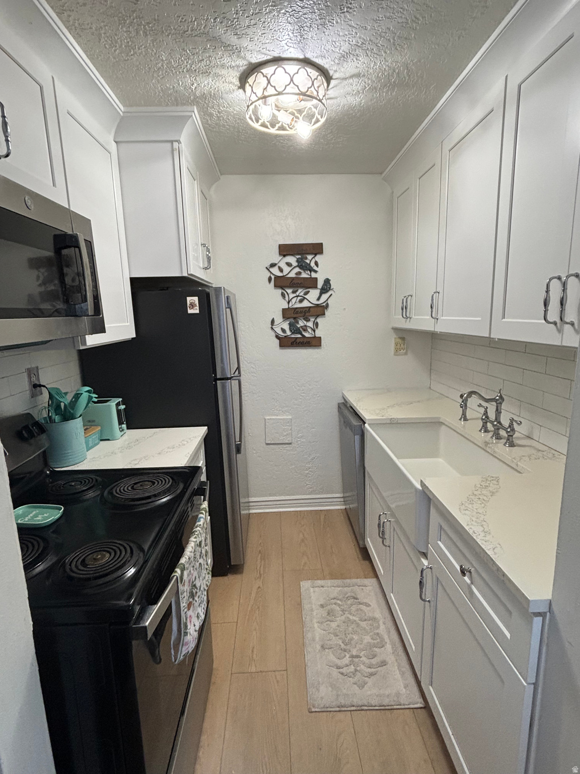 WILLOWBROOK - Residential