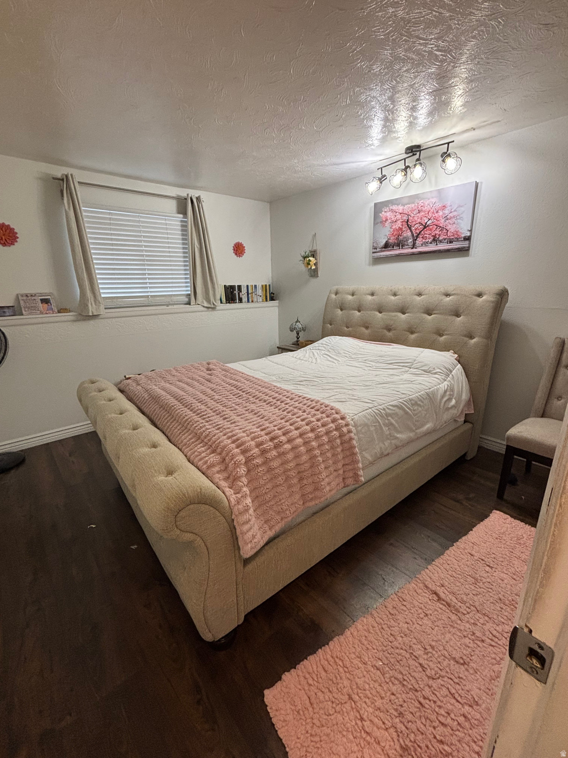 WILLOWBROOK - Residential