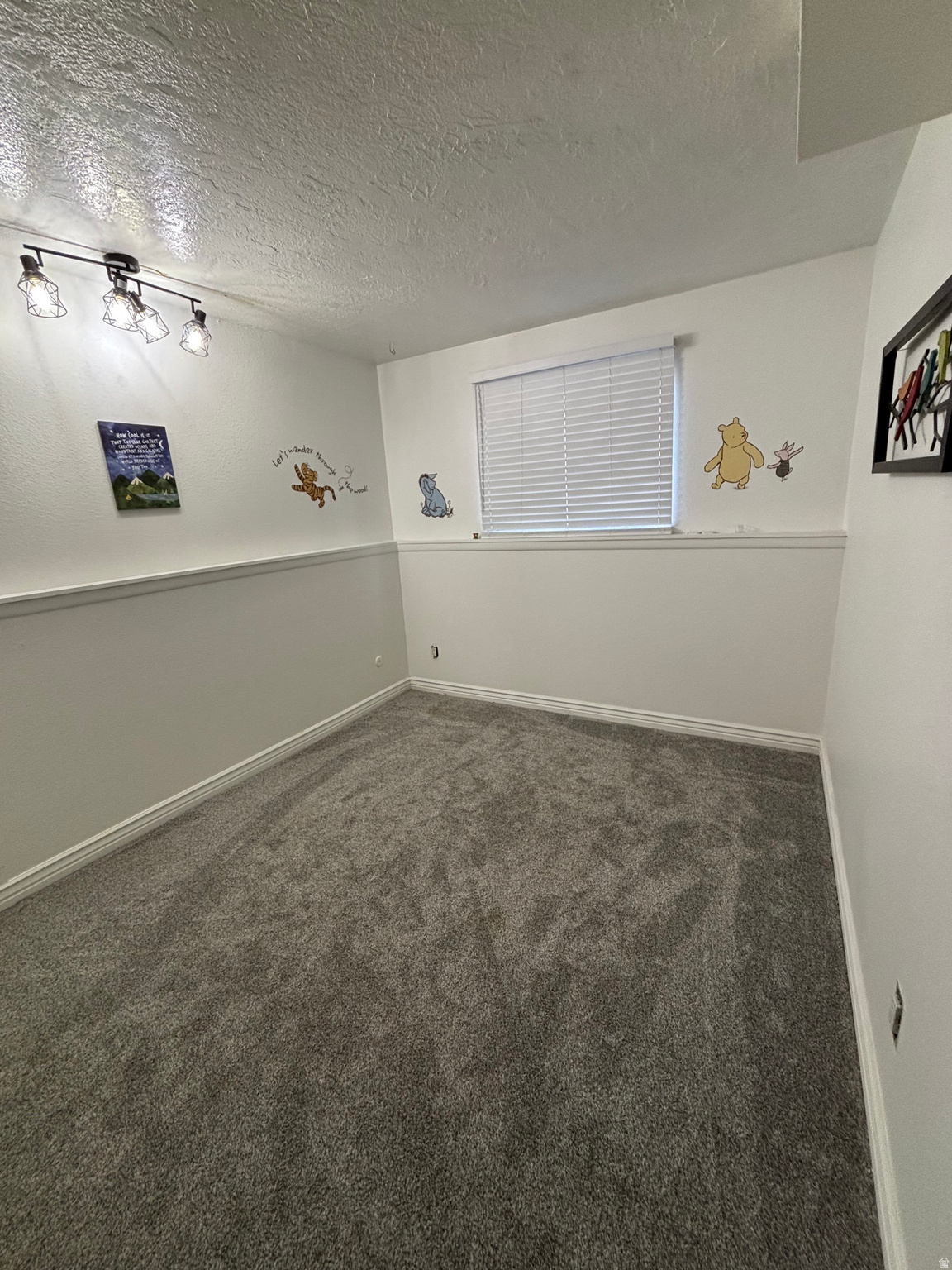 WILLOWBROOK - Residential