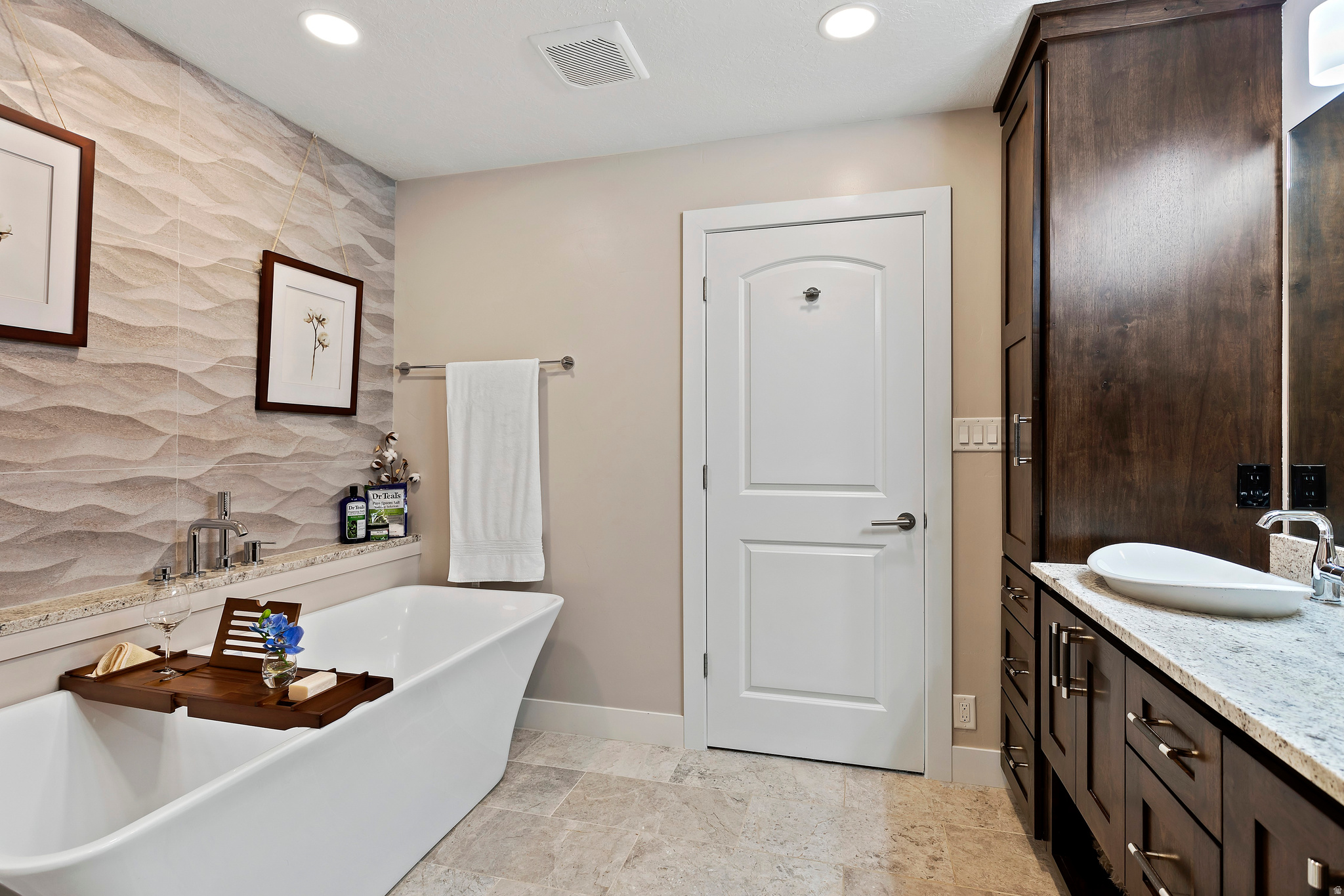 GRANADA HILLS SUB NO - Residential