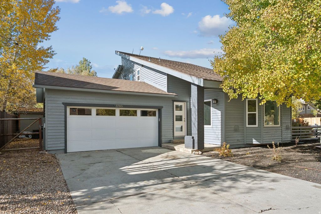 Photo of 5705 KINGSFORD AVE, Park City, UT 84098 (MLS # 2120688)