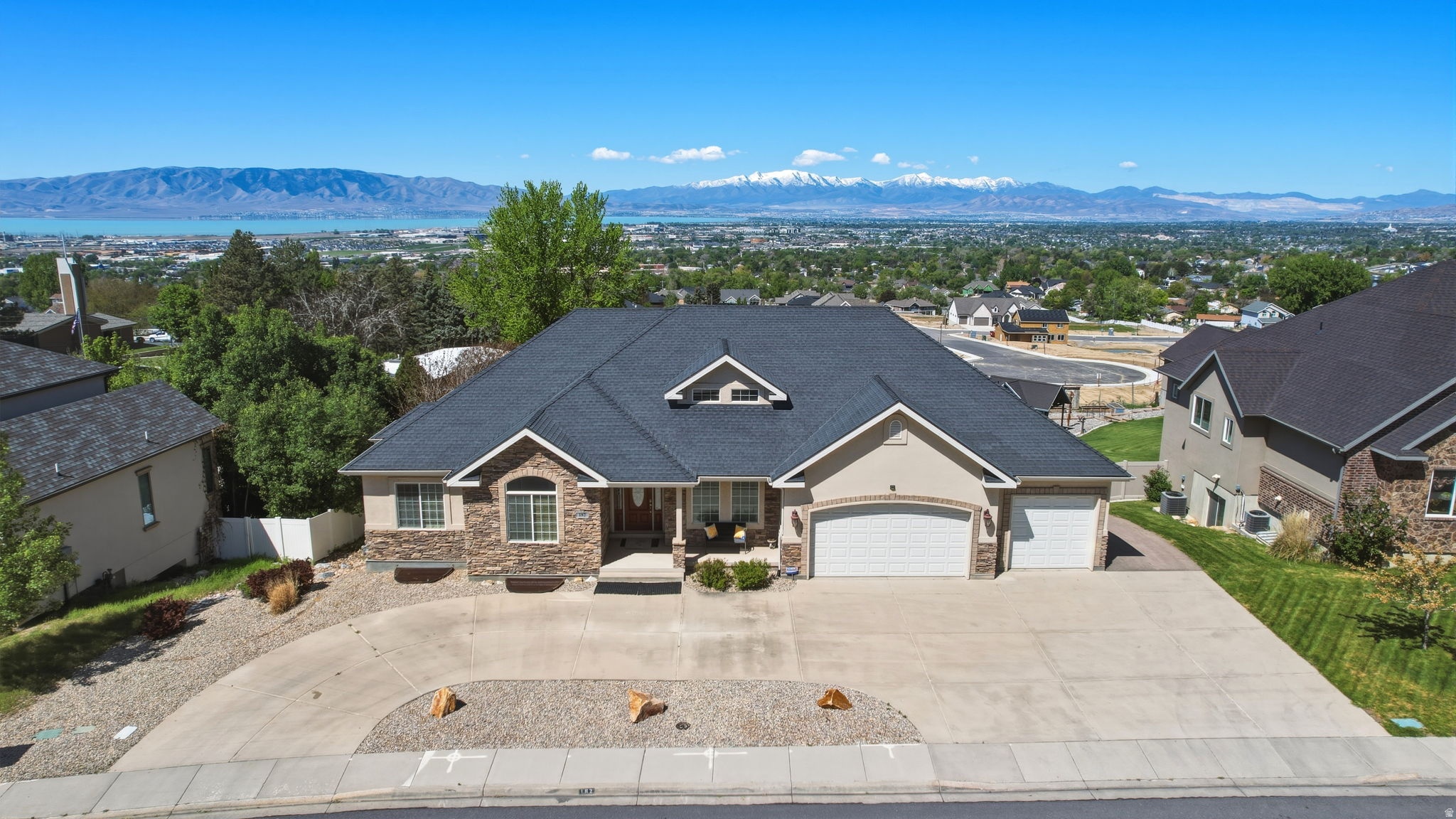 WESTVIEW - Residential