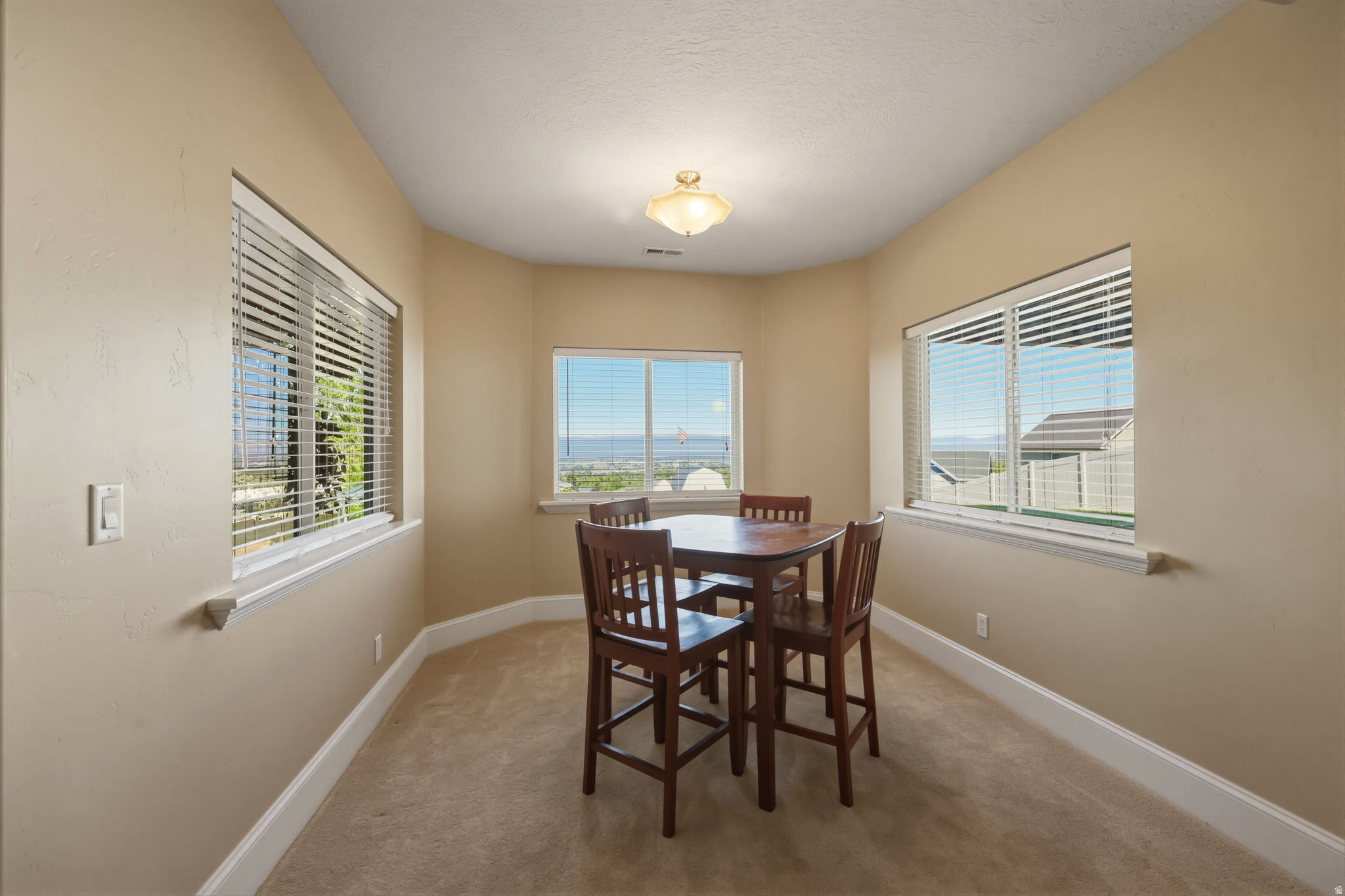 WESTVIEW - Residential