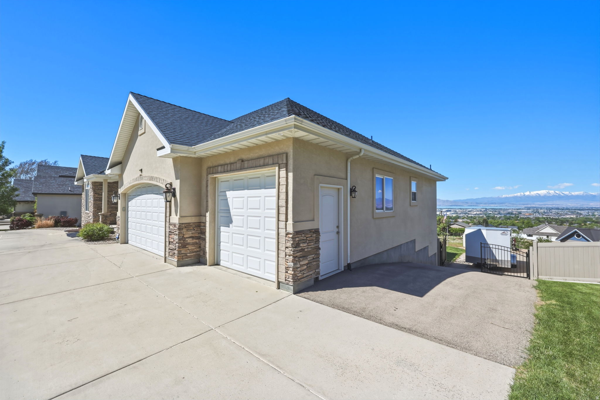 WESTVIEW - Residential