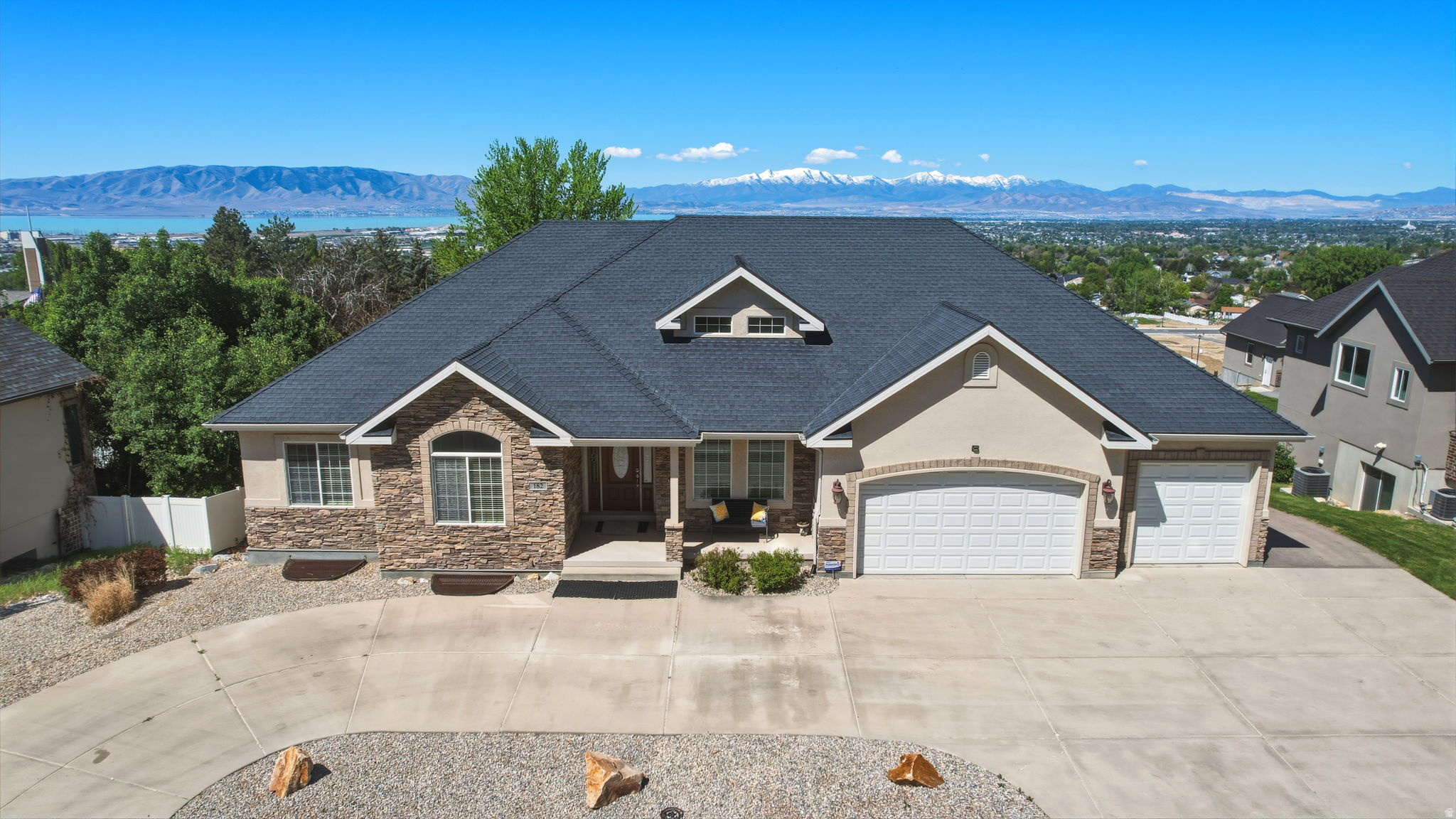 WESTVIEW - Residential